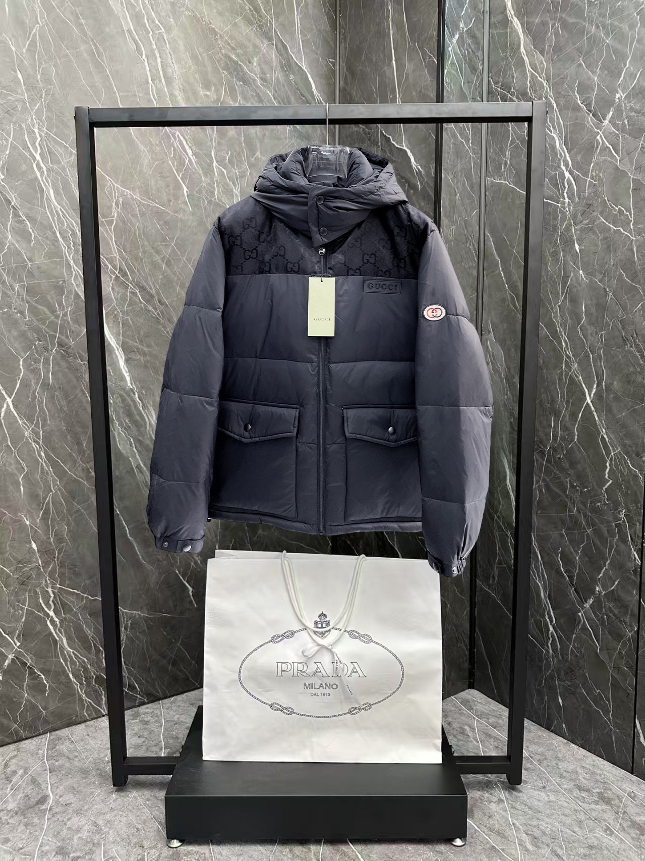 Gucci Couple Down Jacket Goose Down M-l-xl