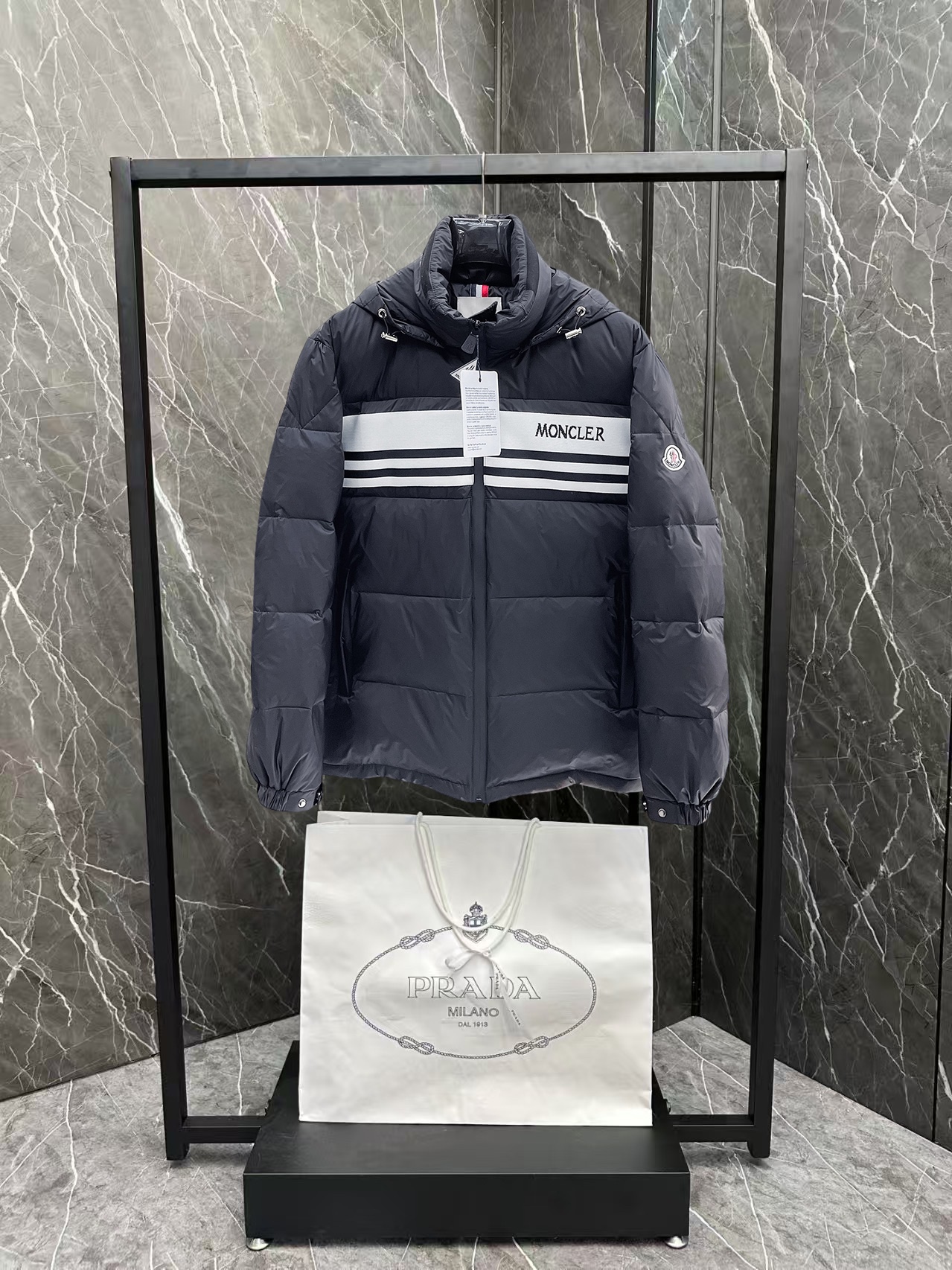Moncler Couple Down Jacket Goose Down M-l-xl