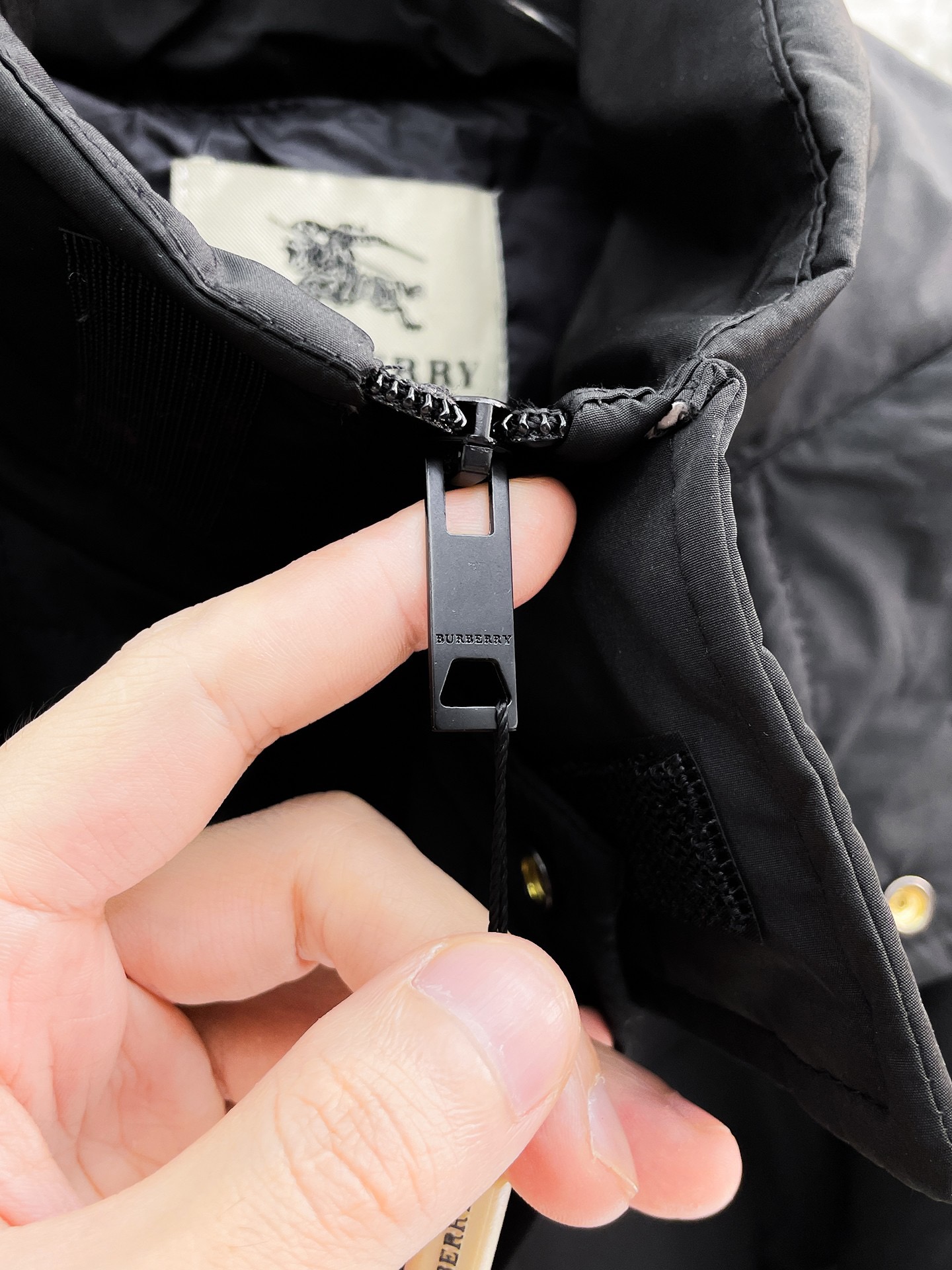 Burberry Couple Down Jacket Goose Down M-l-xl