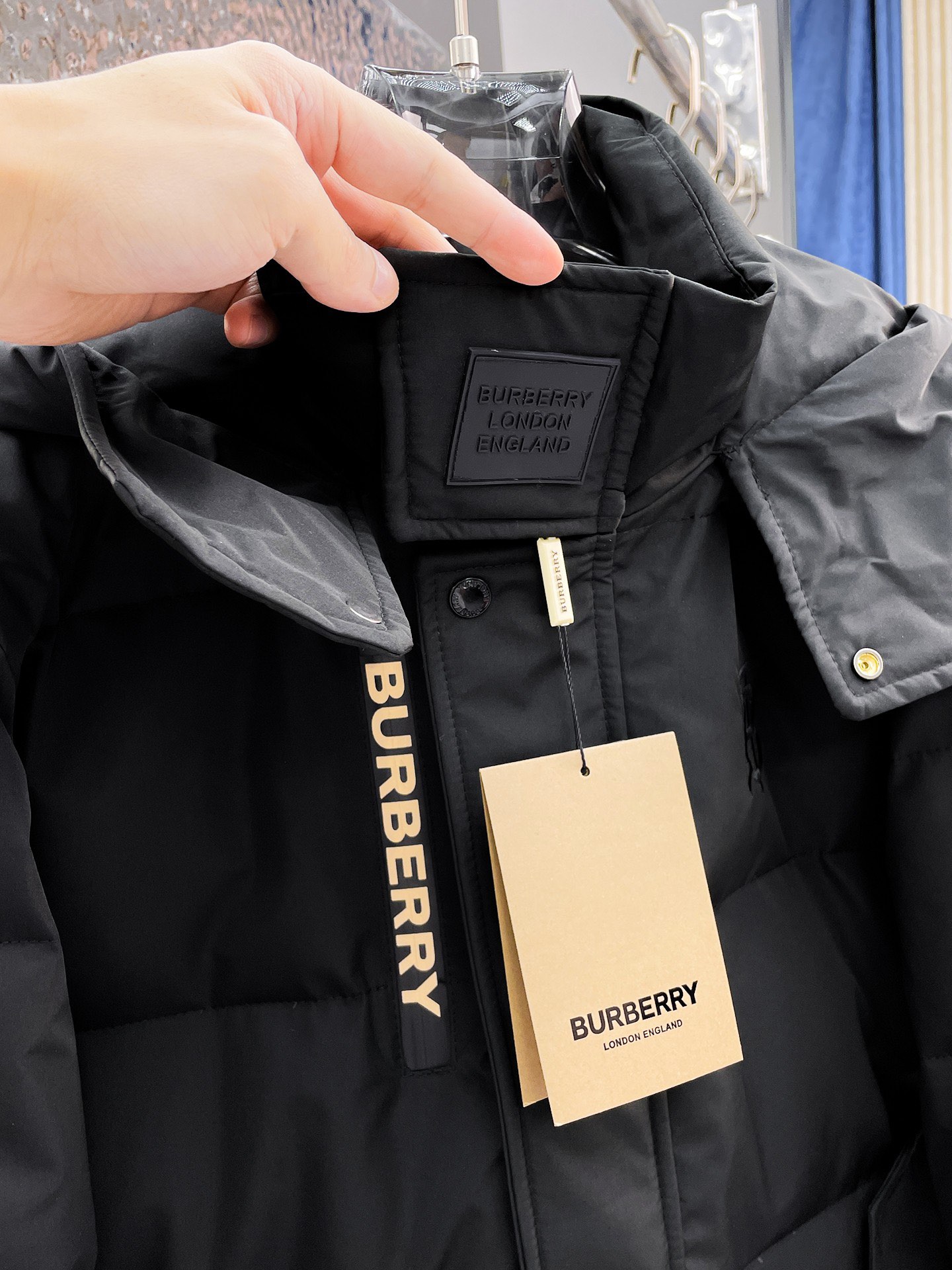 Burberry Couple Down Jacket Goose Down M-l-xl