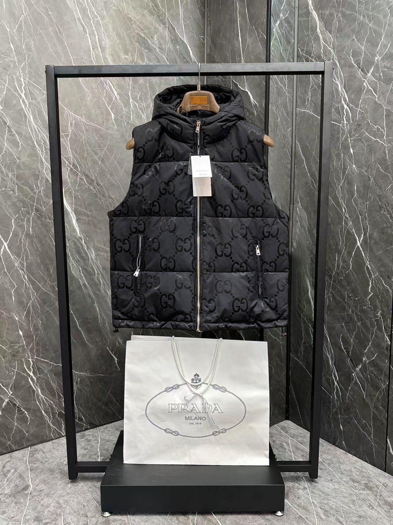 Gucci Down Vest Goose Down Black S-m-l-xl