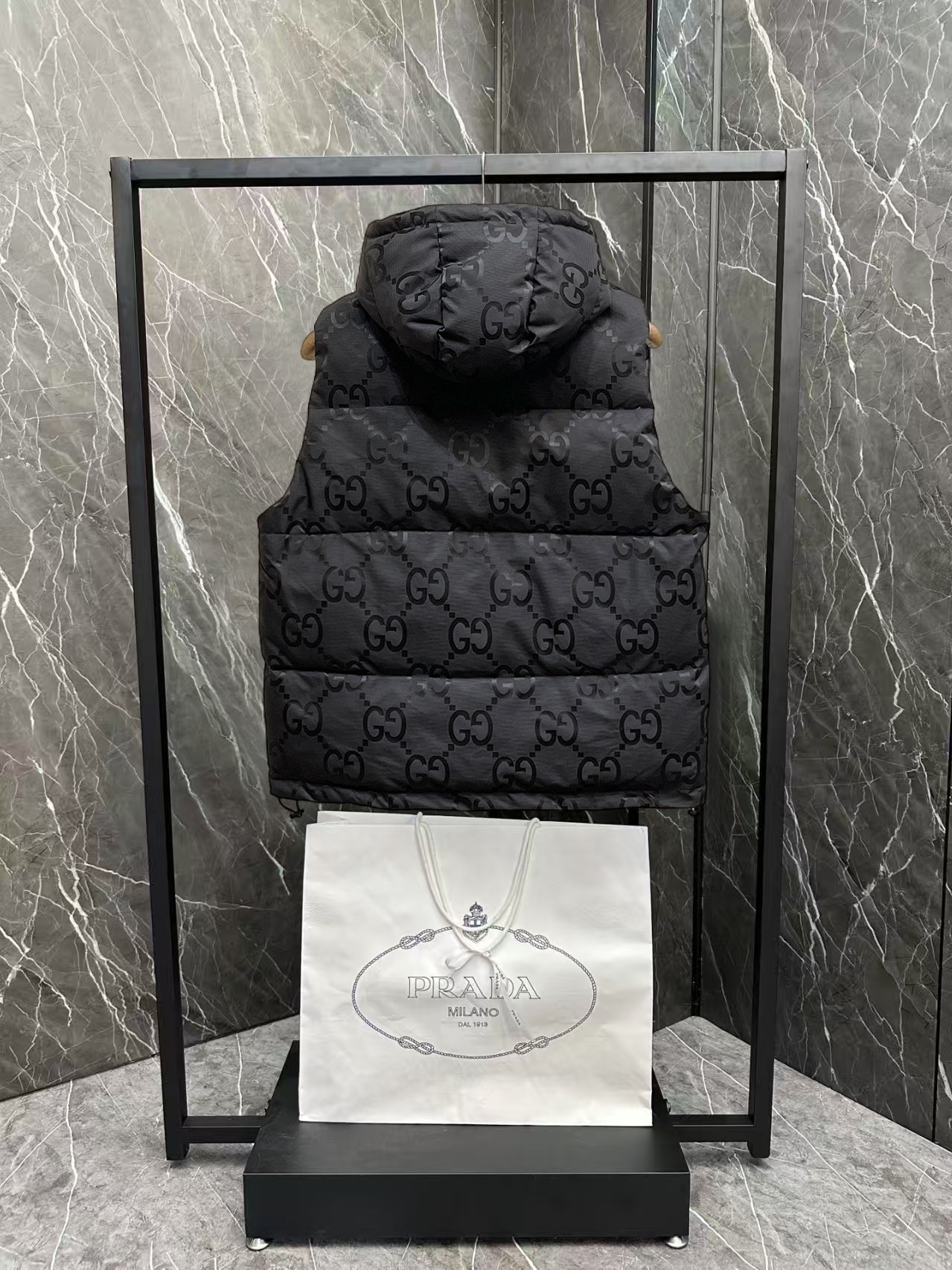 Gucci Down Vest Goose Down Black S-m-l-xl