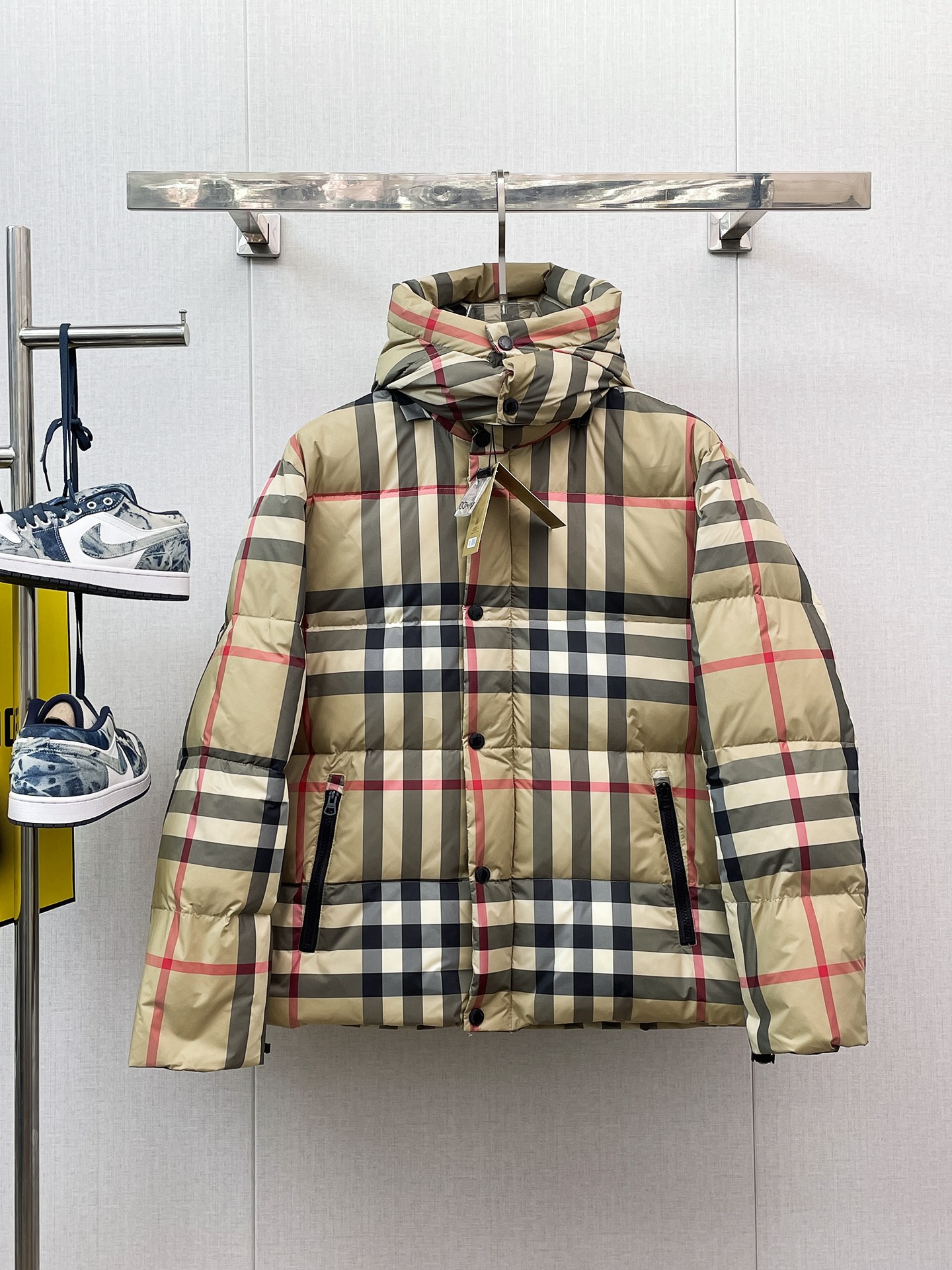 Burberry Couple Down Jacket Goose Down M-l-xl