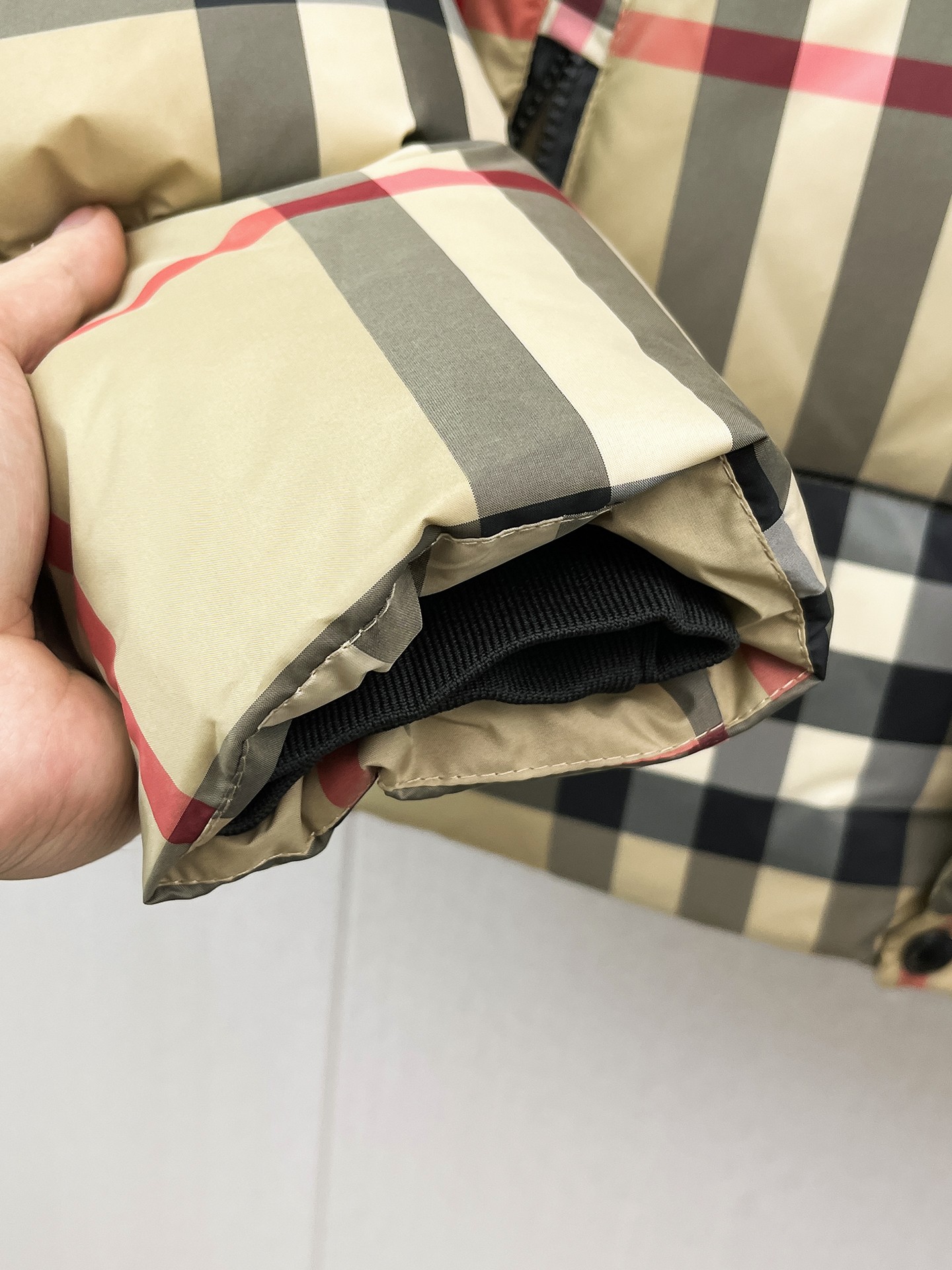 Burberry Couple Down Jacket Goose Down M-l-xl