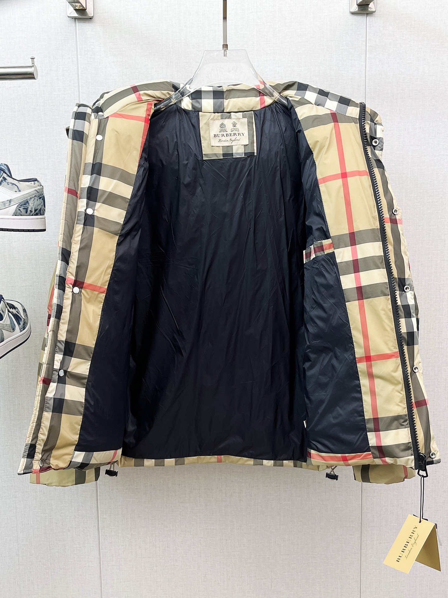 Burberry Couple Down Jacket Goose Down M-l-xl