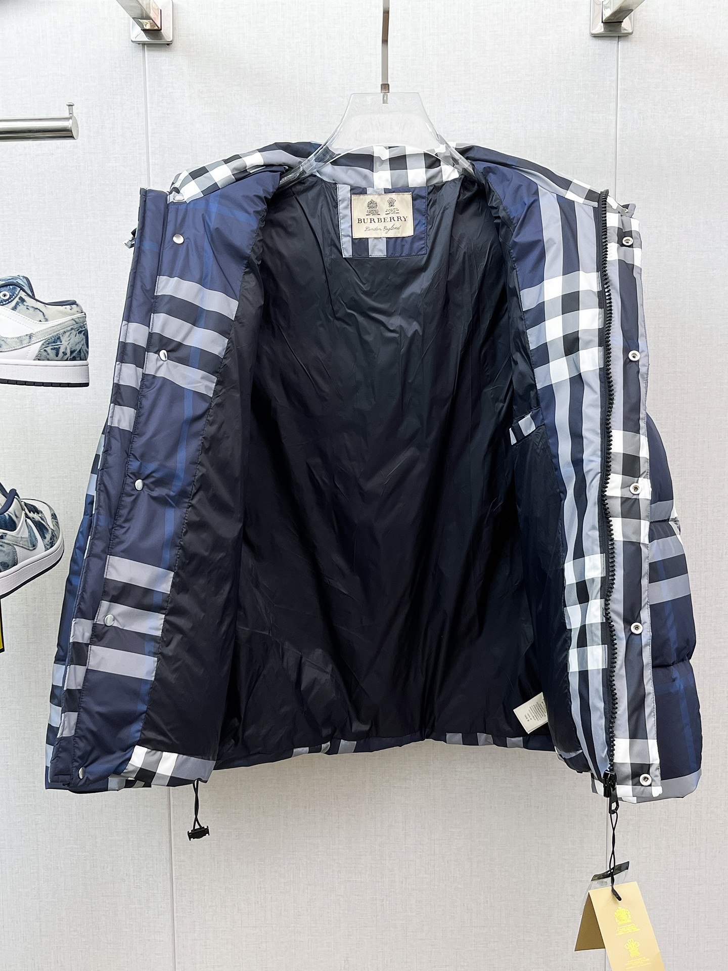 Burberry Couple Down Jacket Goose Down M-l-xl