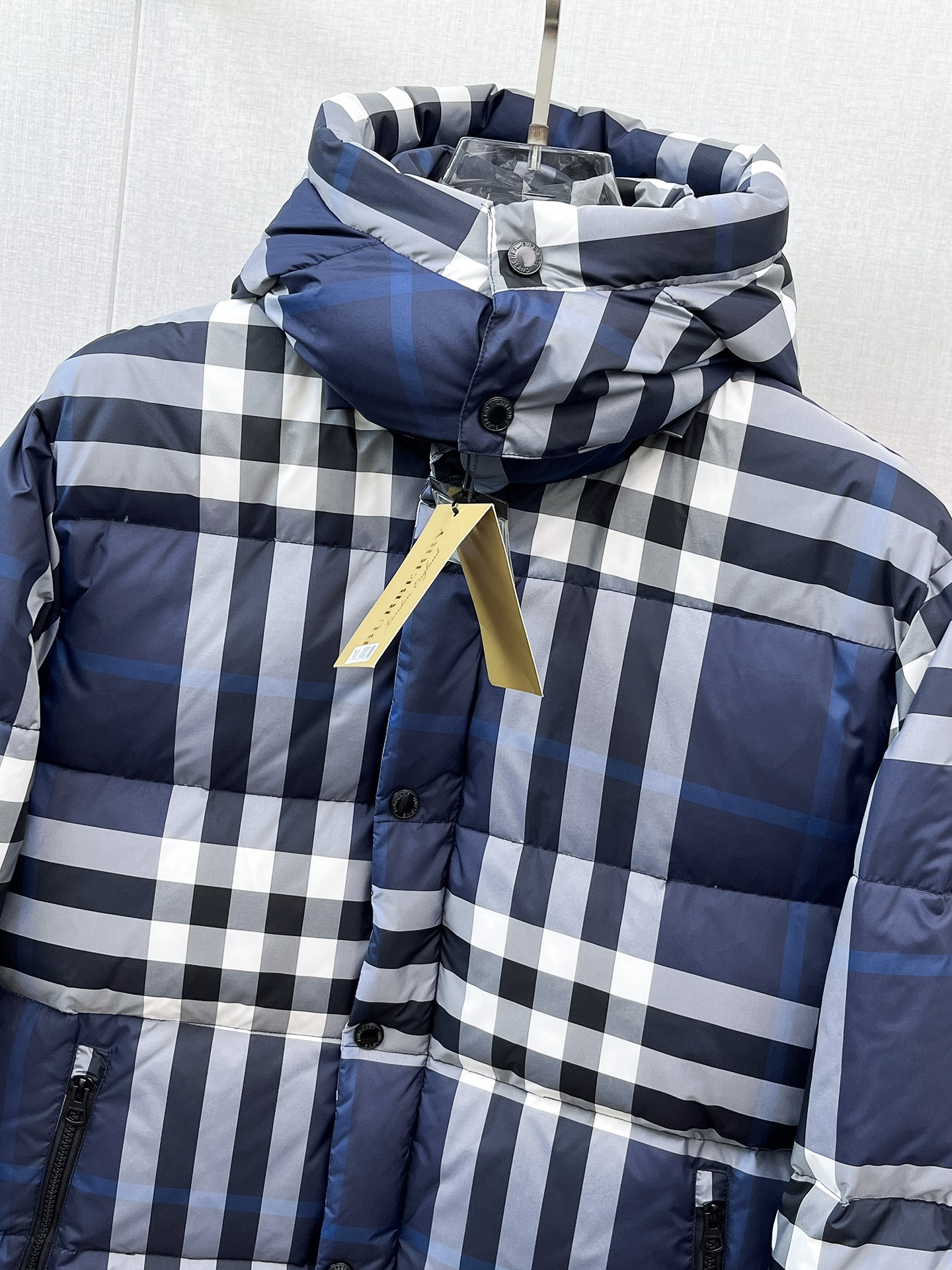 Burberry Couple Down Jacket Goose Down M-l-xl