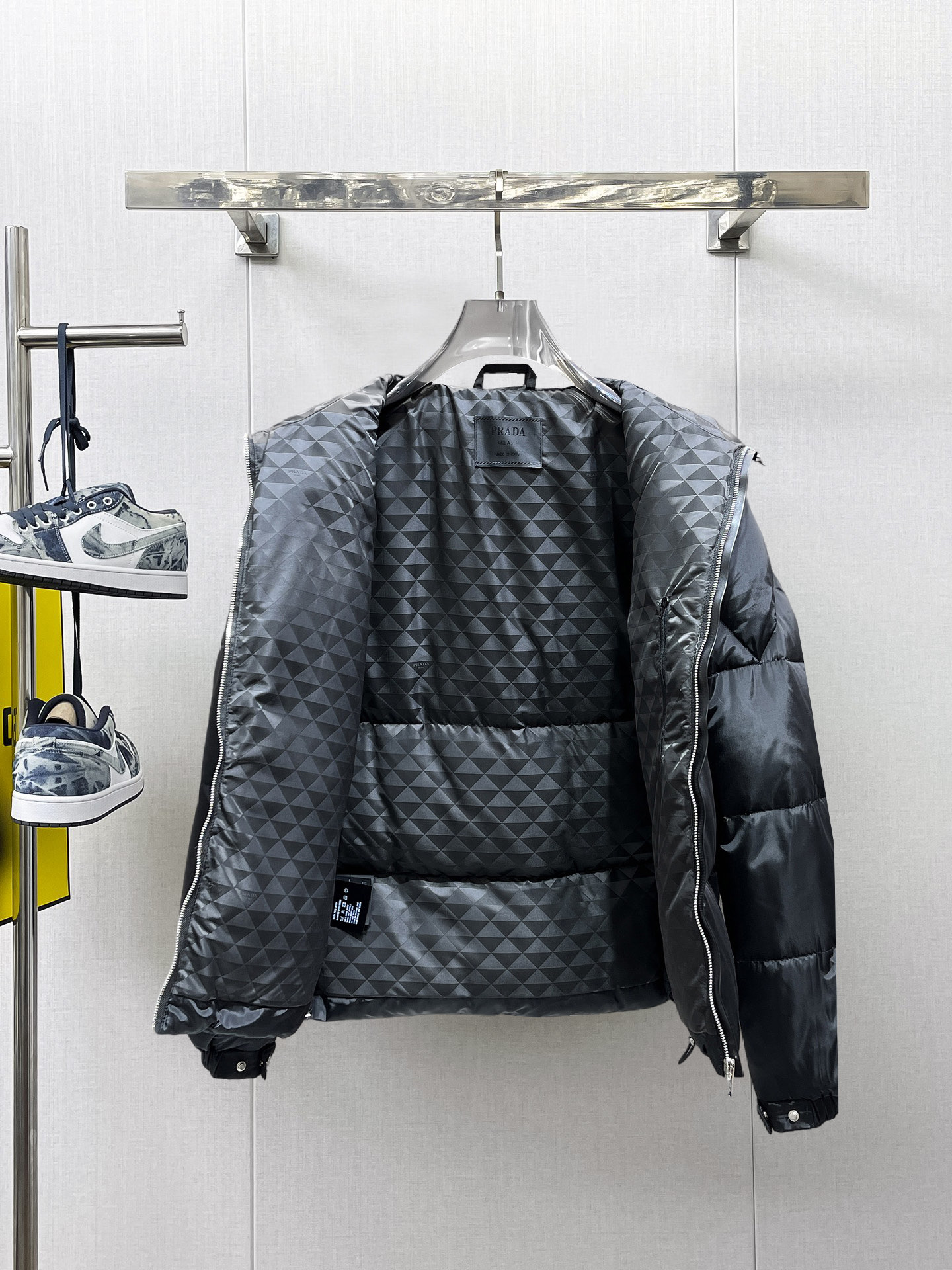 Prada Couple Down Jacket Goose Down M-l-xl