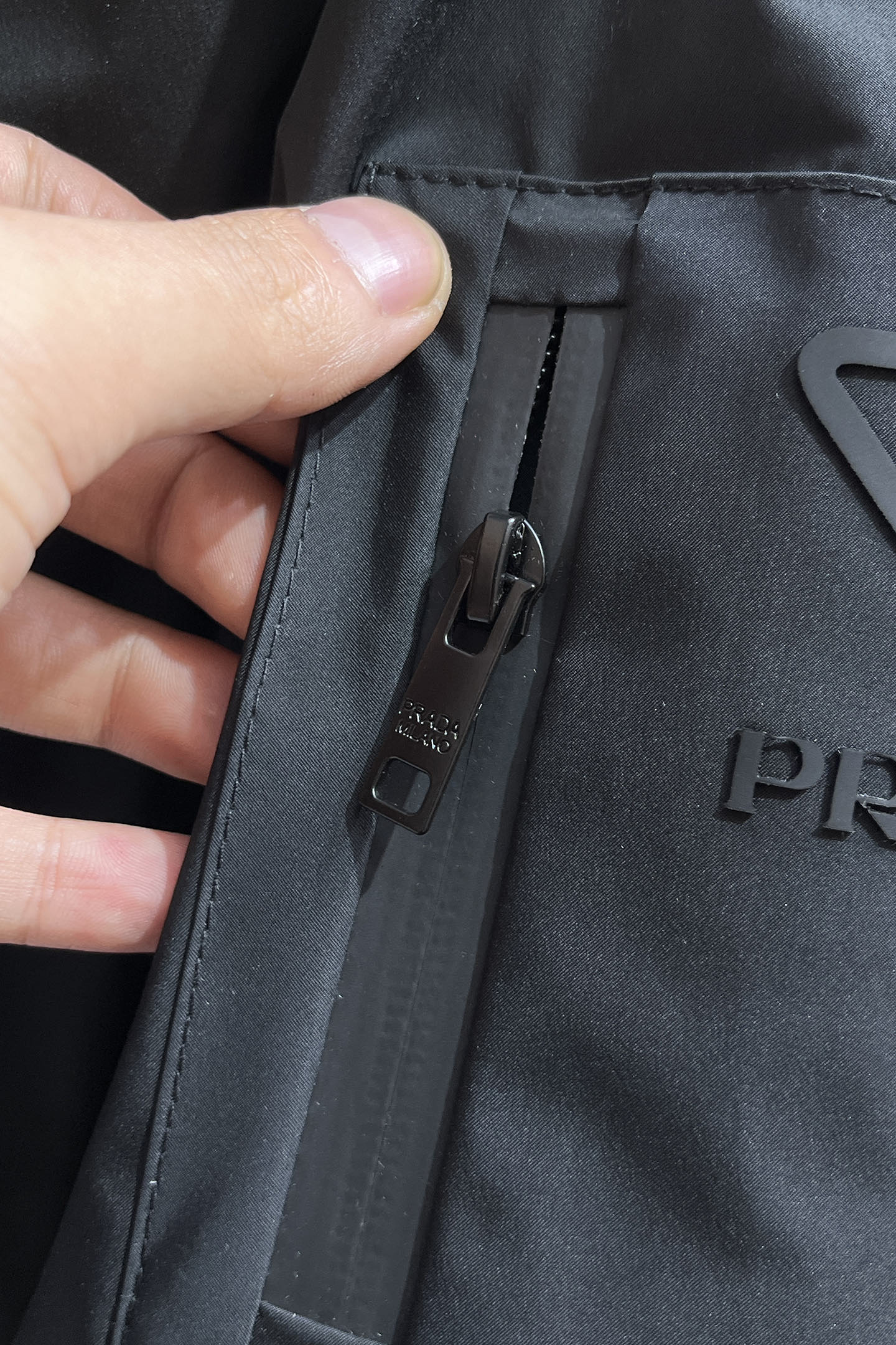 Prada Couple Down Jacket Goose Down M-l-xl