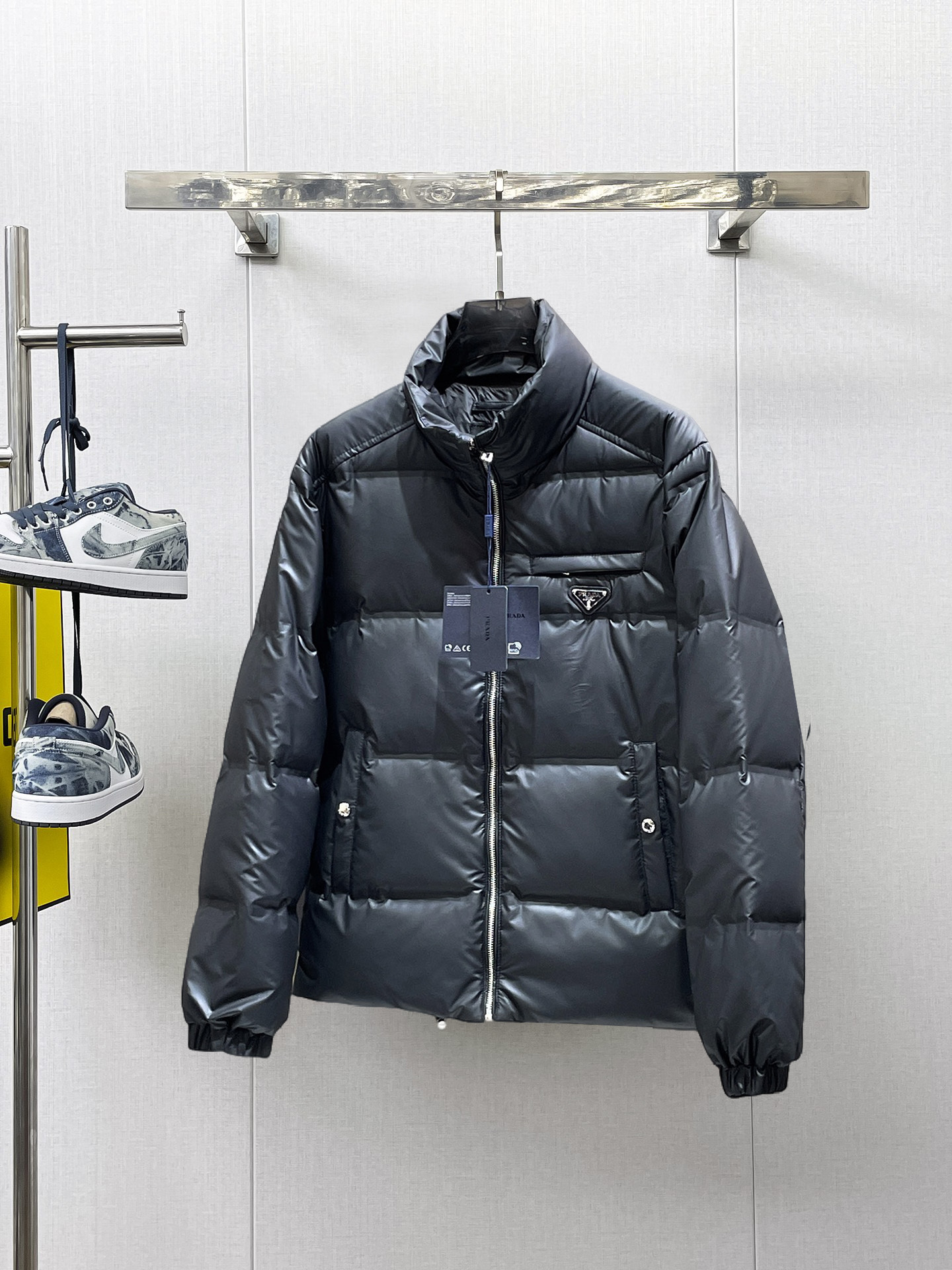 Prada Couple Down Jacket Goose Down M-l-xl