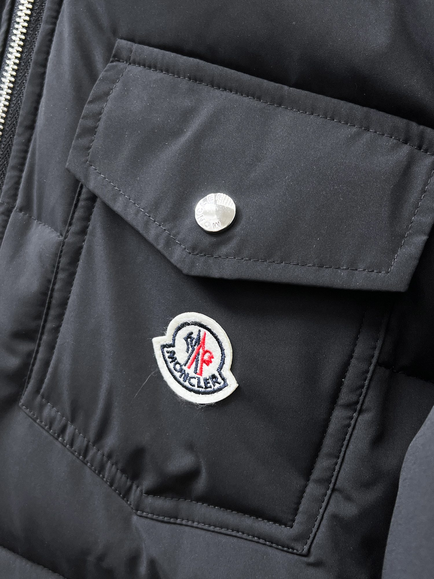 Moncler Couple Down Jacket Goose Down M-l-xl