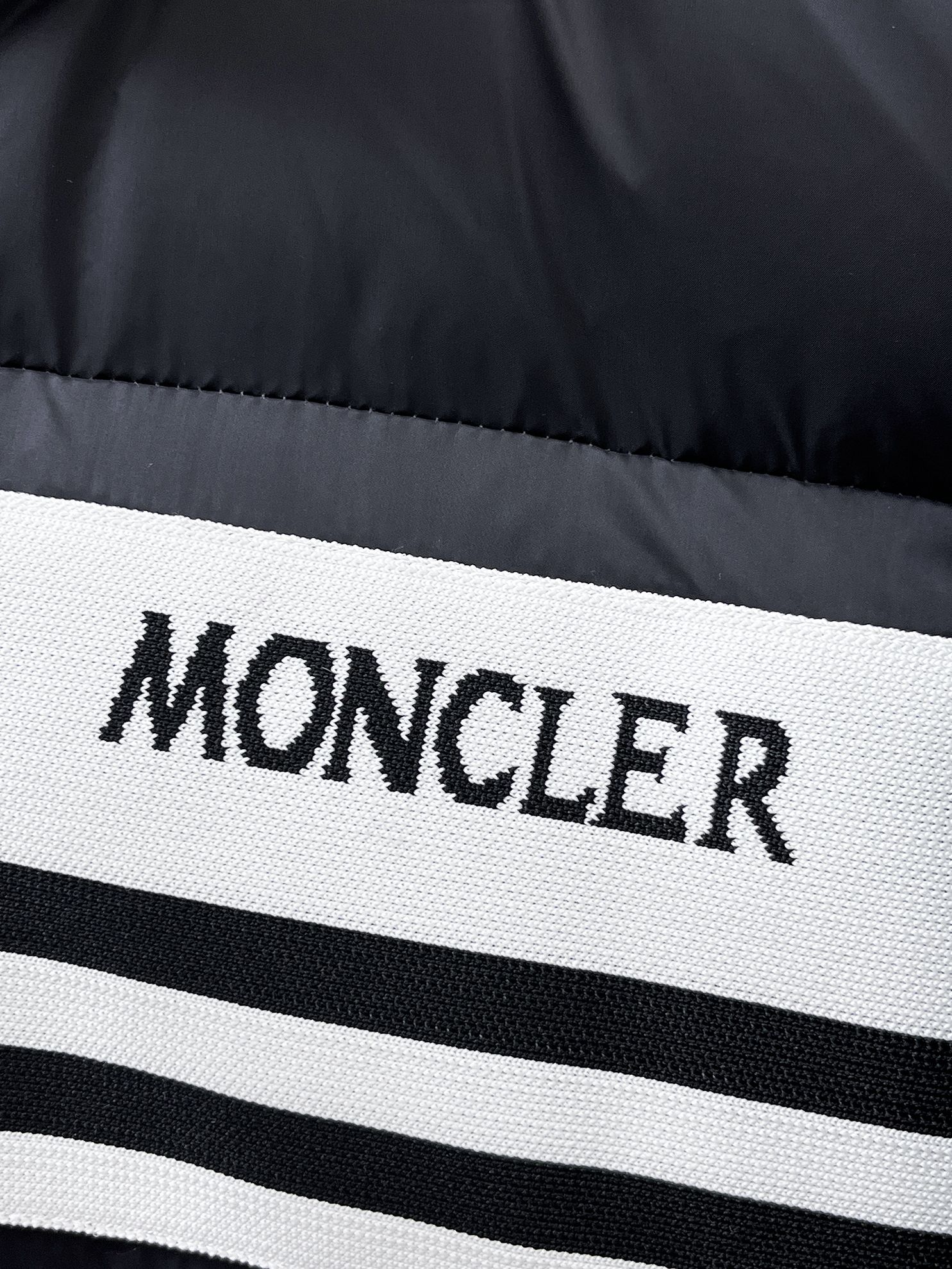 Moncler Couple Down Jacket Goose Down M-l-xl