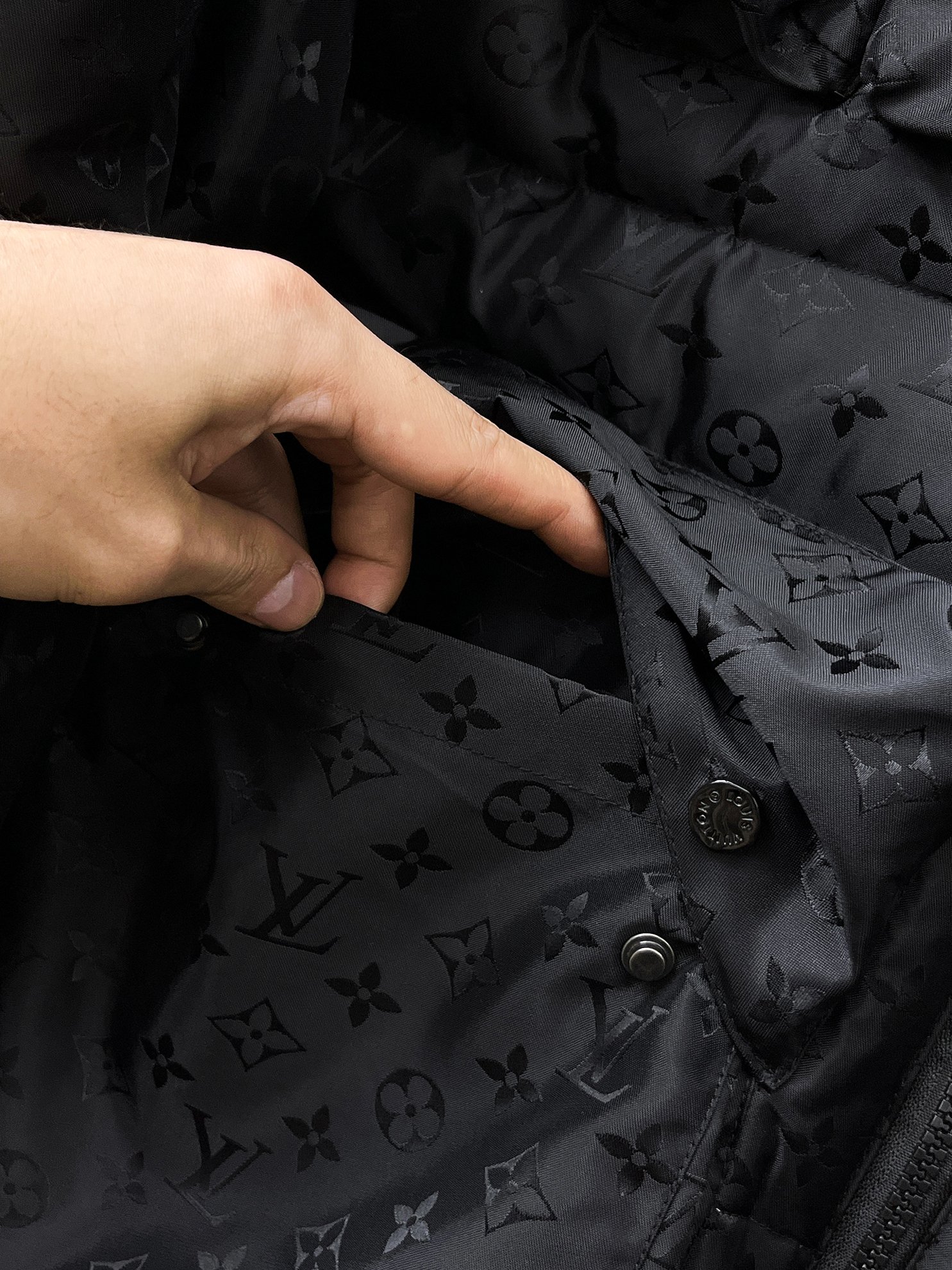 Louis Vuitton Couple Down Jacket Goose Down M-l-xl