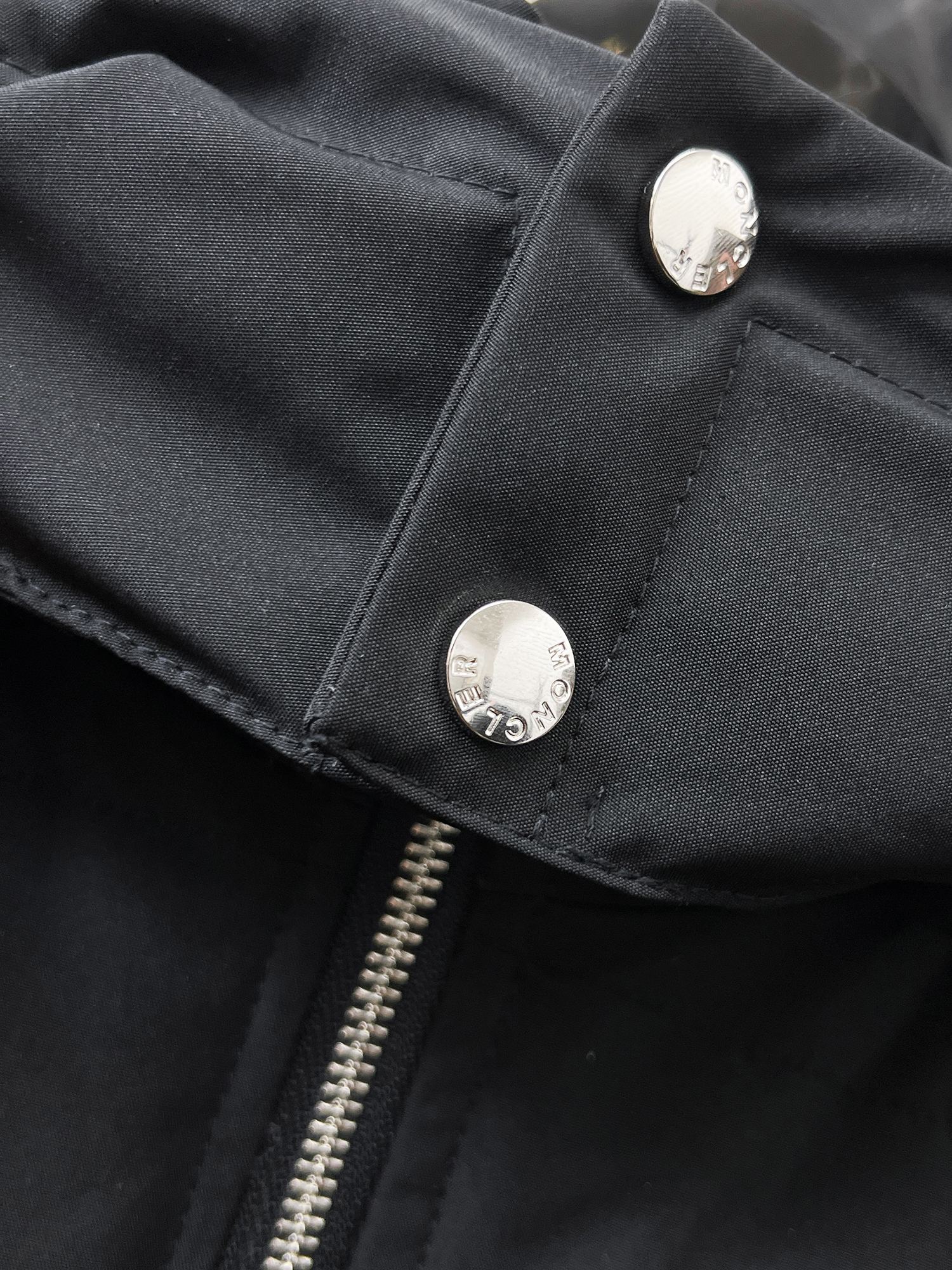 Moncler Couple Down Jacket Goose Down M-l-xl