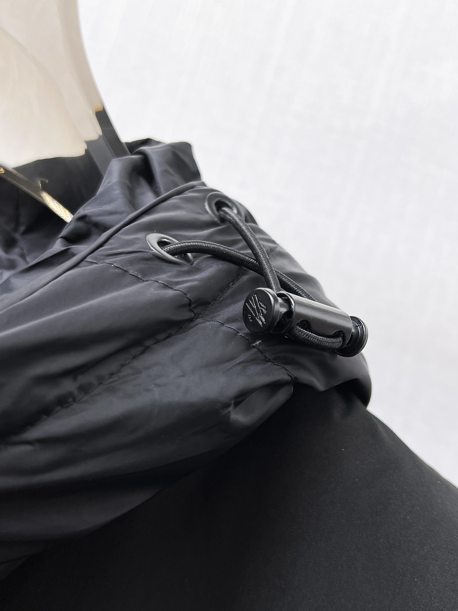 Moncler Couple Down Jacket Goose Down M-l-xl