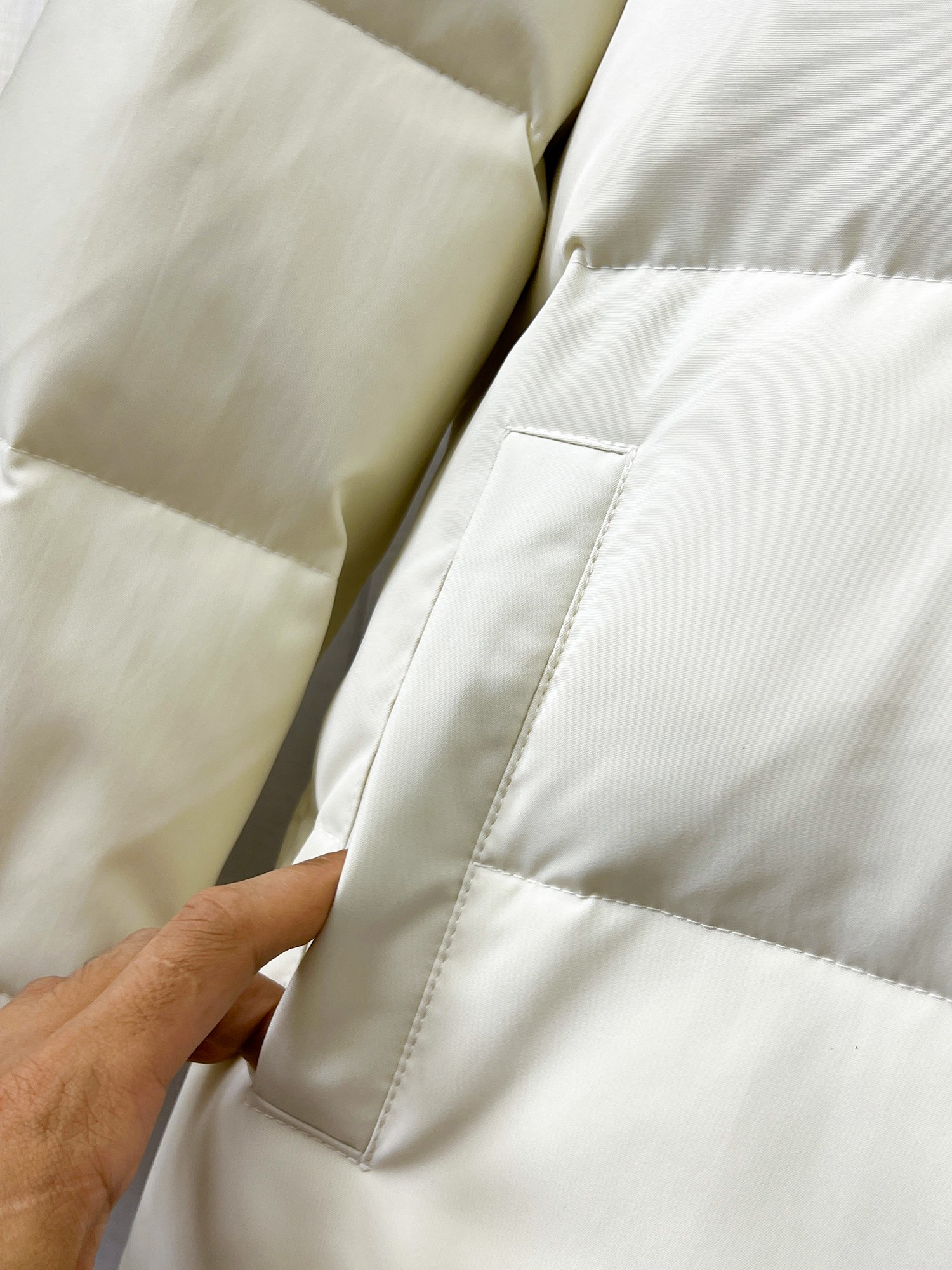 Moncler Couple Down Jacket Goose Down M-l-xl