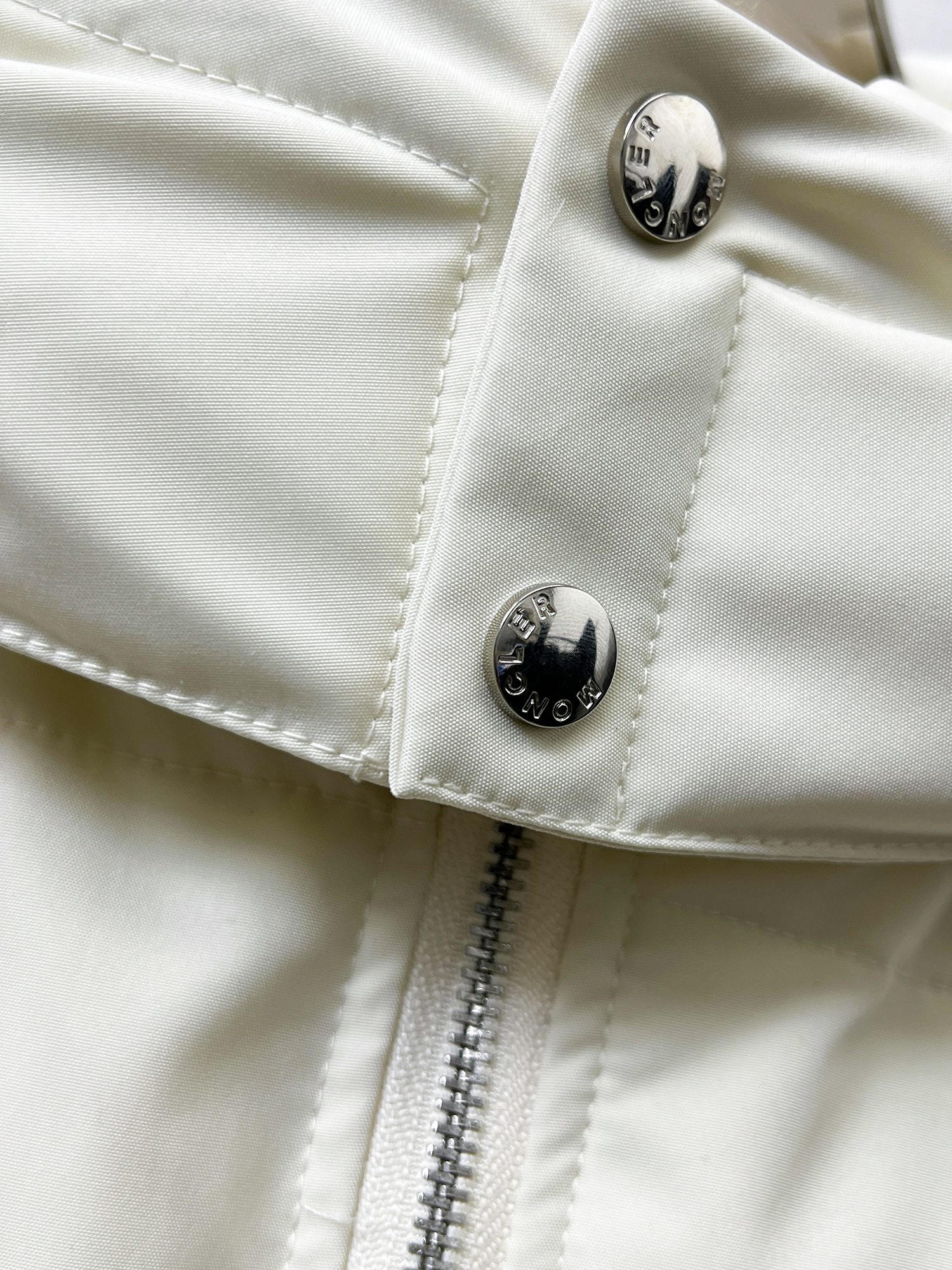 Moncler Couple Down Jacket Goose Down M-l-xl