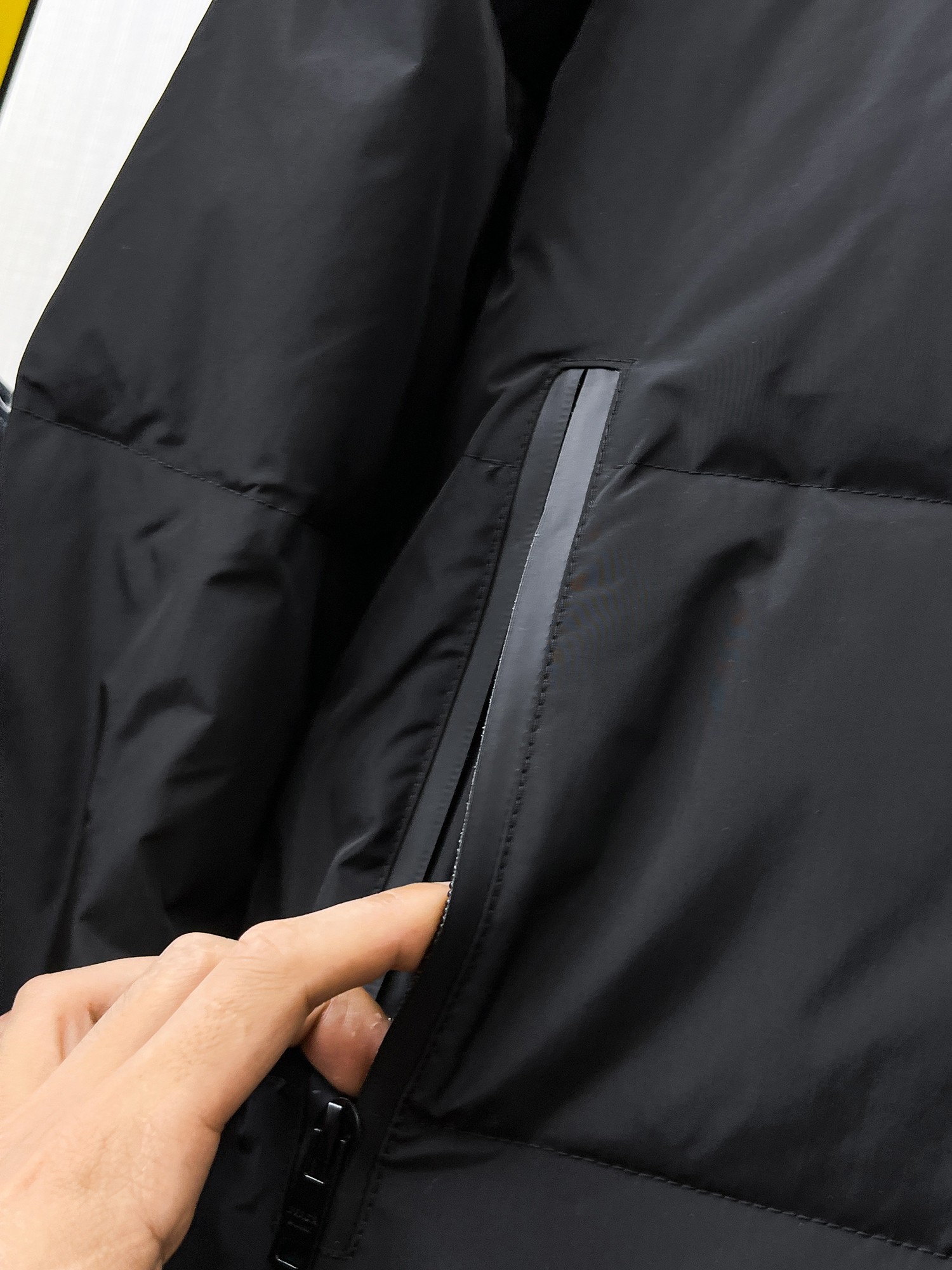 Prada Couple Down Jacket Goose Down M-l-xl