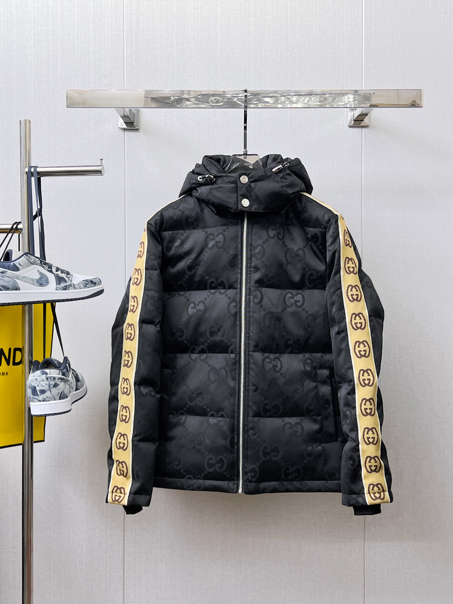 Gucci Couple Down Jacket Goose Down M-l-xl