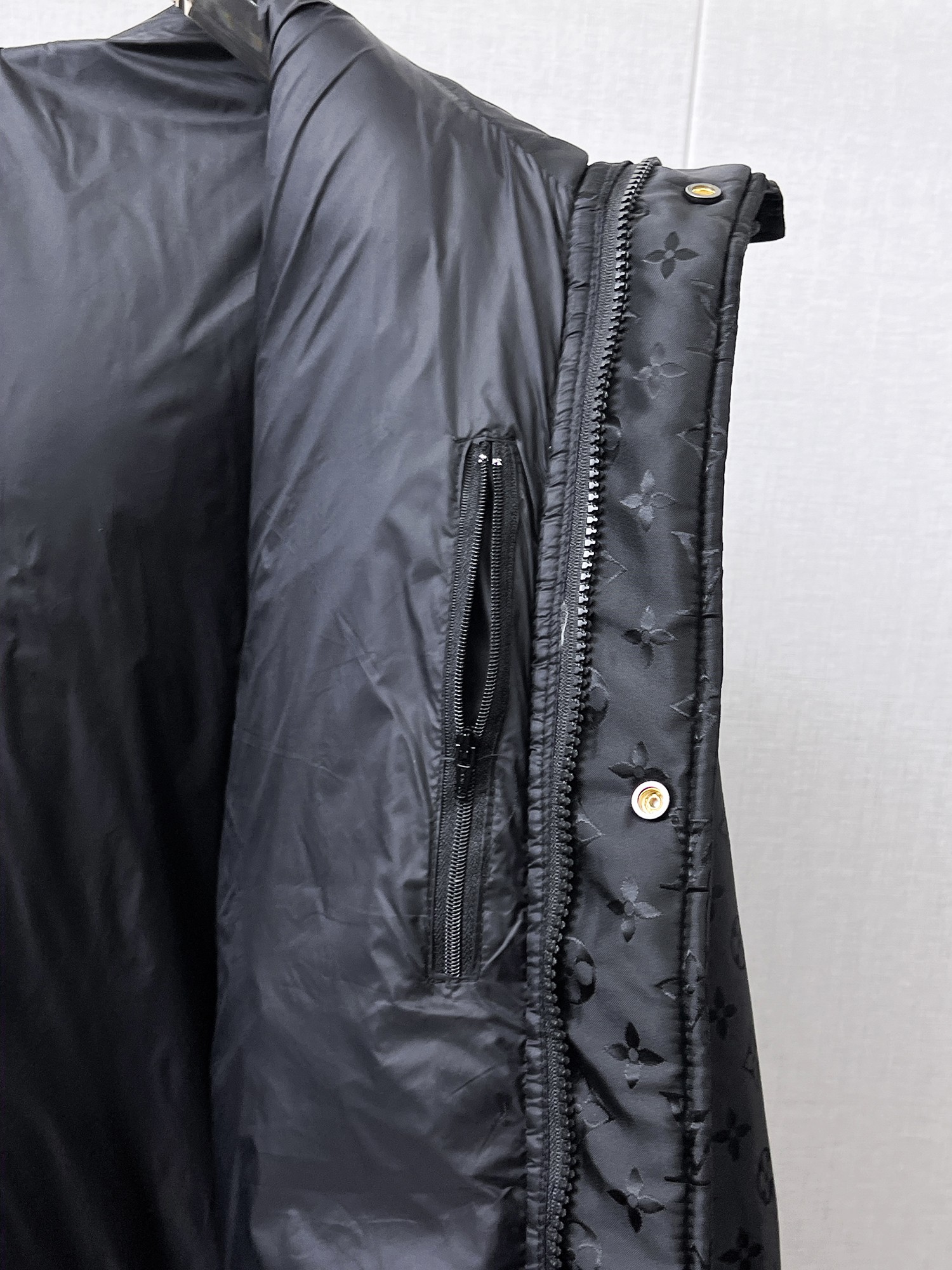 Louis Vuitton Couple Down Jacket Goose Down M-l-xl