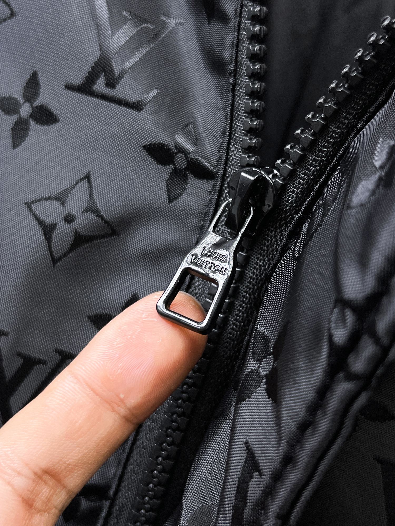 Louis Vuitton Couple Down Jacket Goose Down M-l-xl