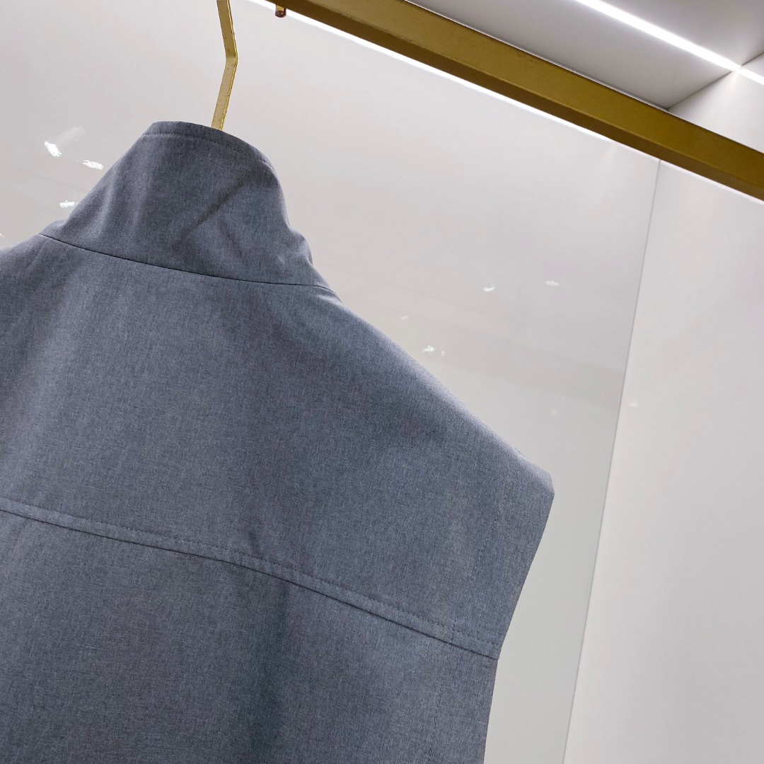 Brunello Cucinelli Vest S