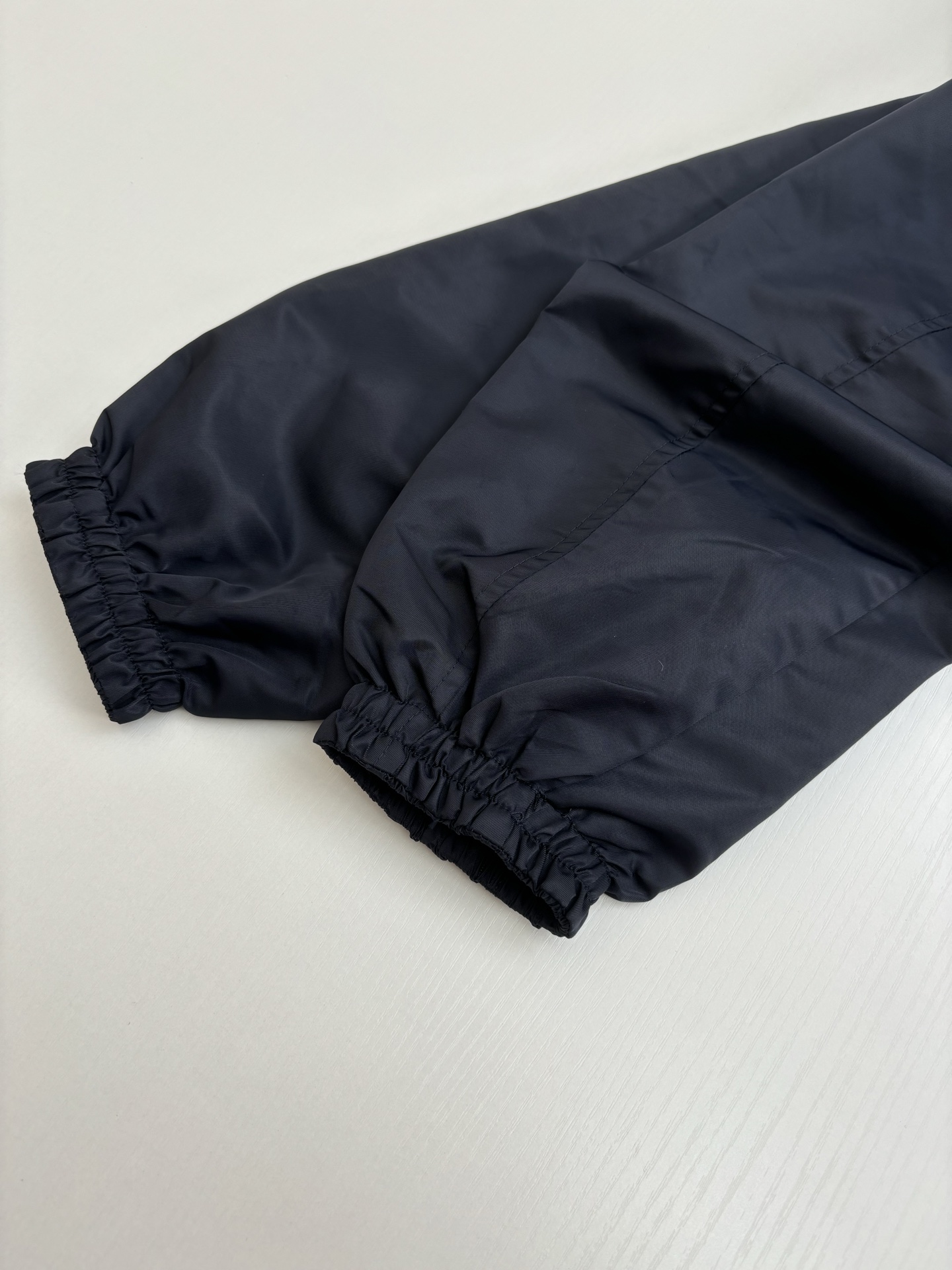 Louis Vuitton Basic Clothing S-m-l-xl