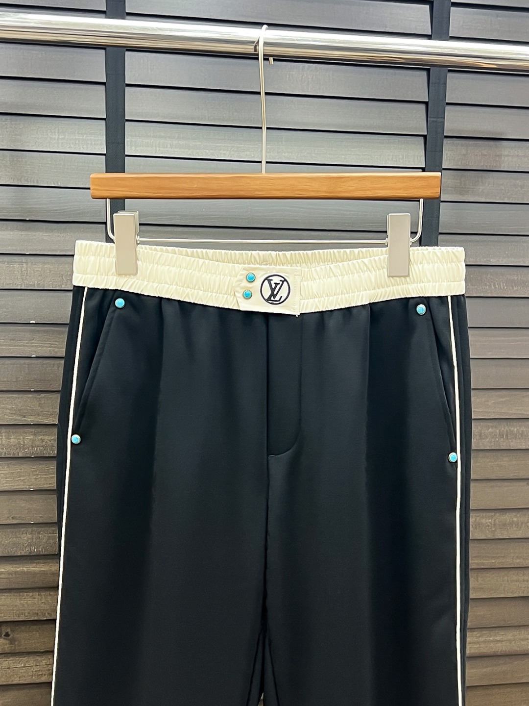 Louis Vuitton Basic Clothing Black S-m-l-xl