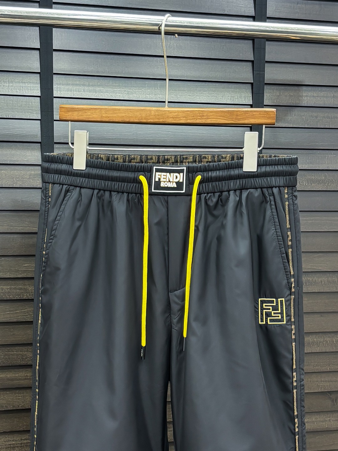 Fendi Basic Clothing Black M-l-xl