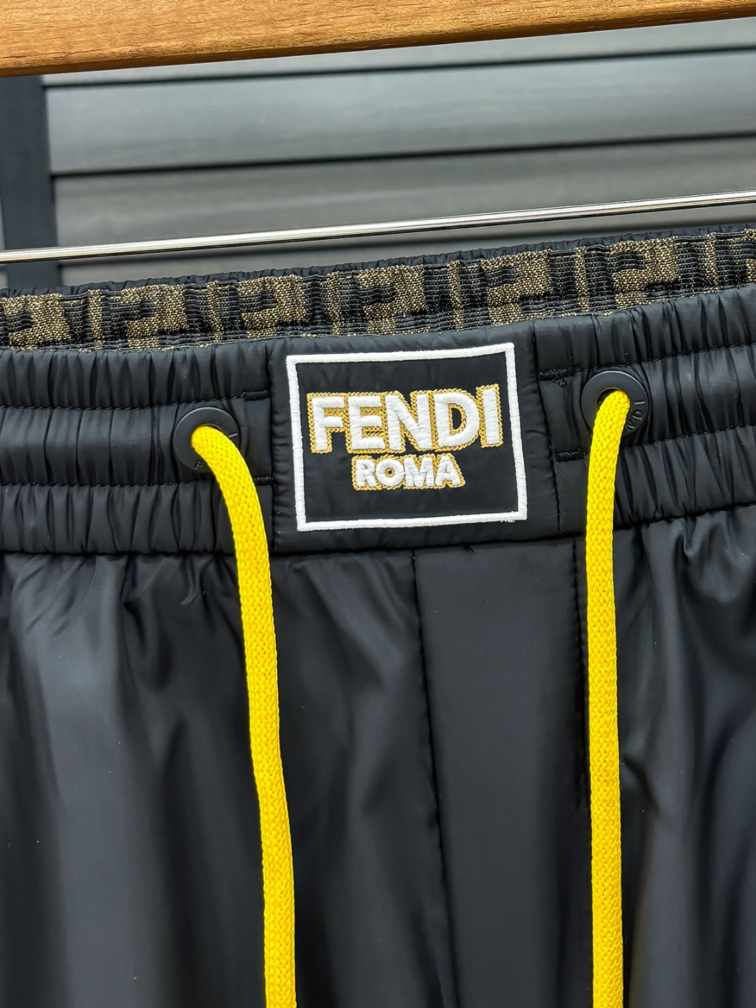 Fendi Basic Clothing Black M-l-xl