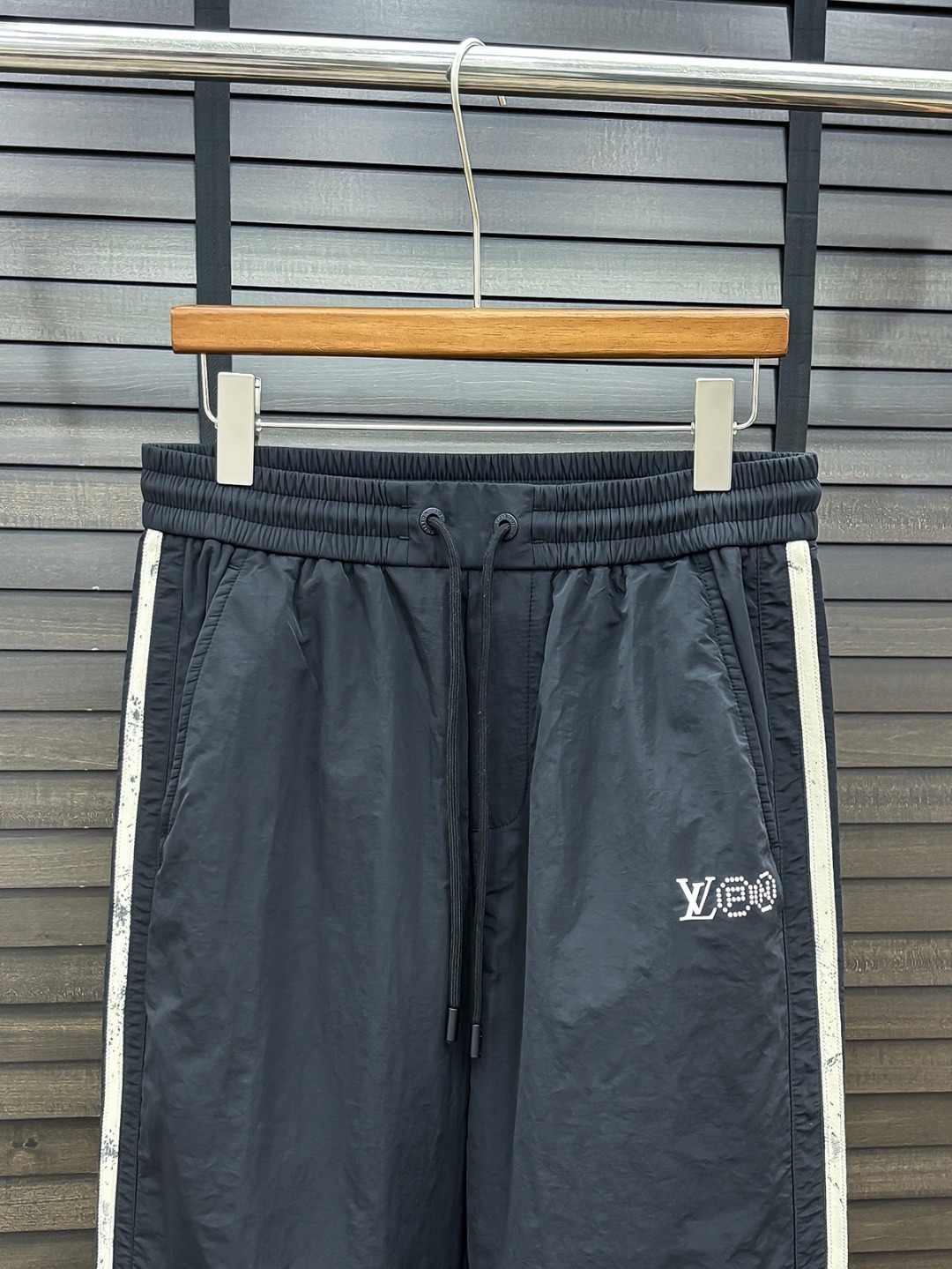 Louis Vuitton Basic Clothing Black S-m-l-xl