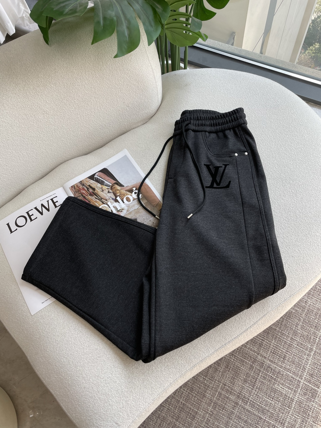 Louis Vuitton Male Sports Pants Cotton L