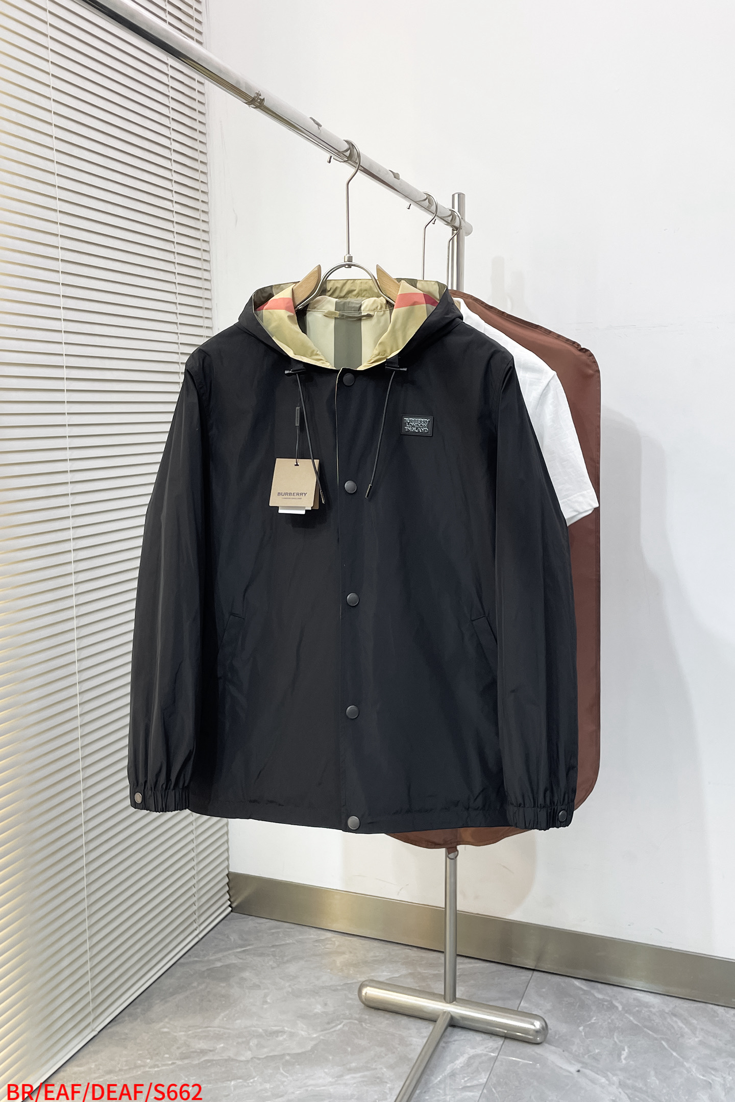 Burberry Basic Clothing Wool S-m-l-xl