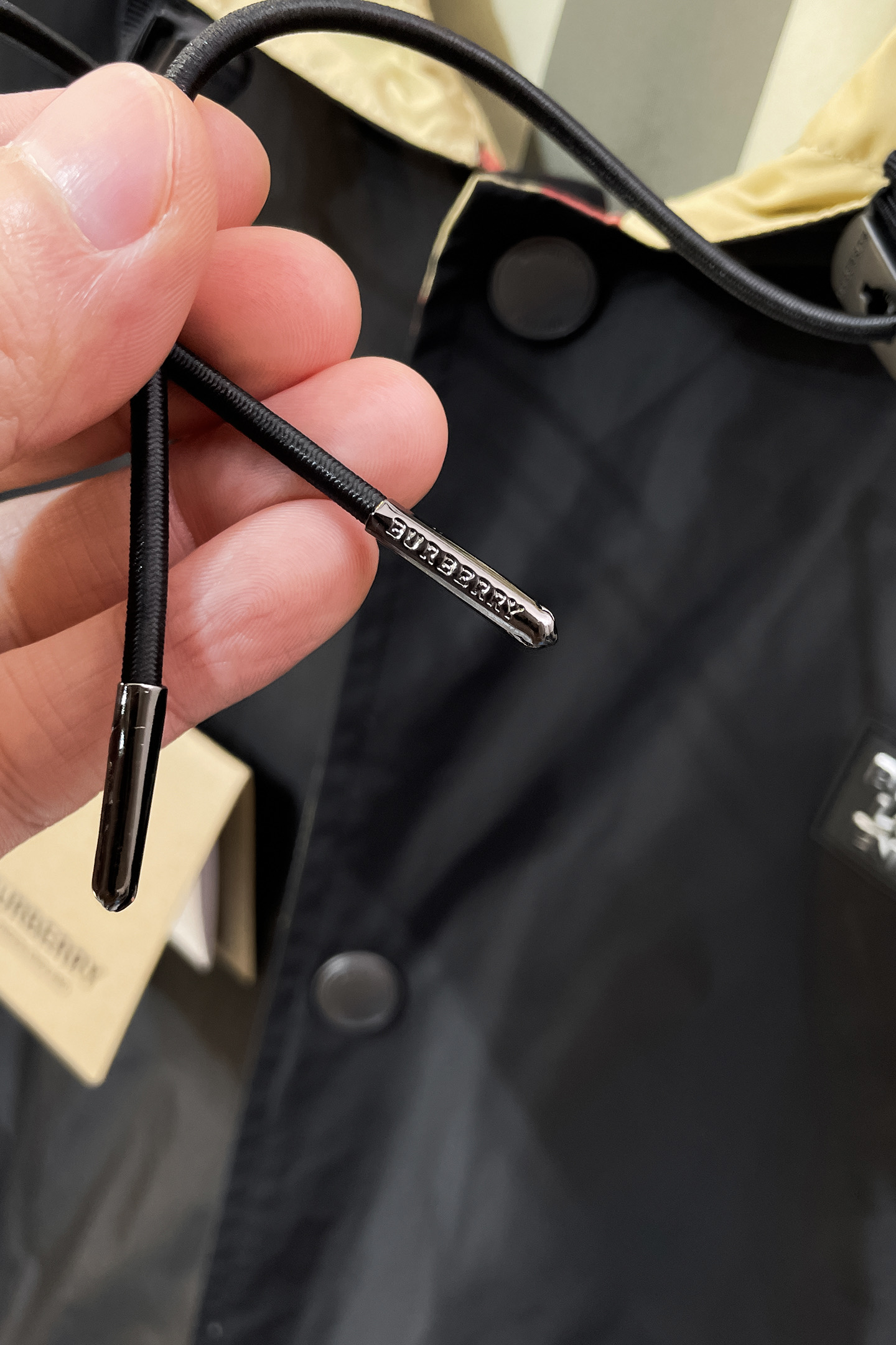 Burberry Basic Clothing Wool S-m-l-xl