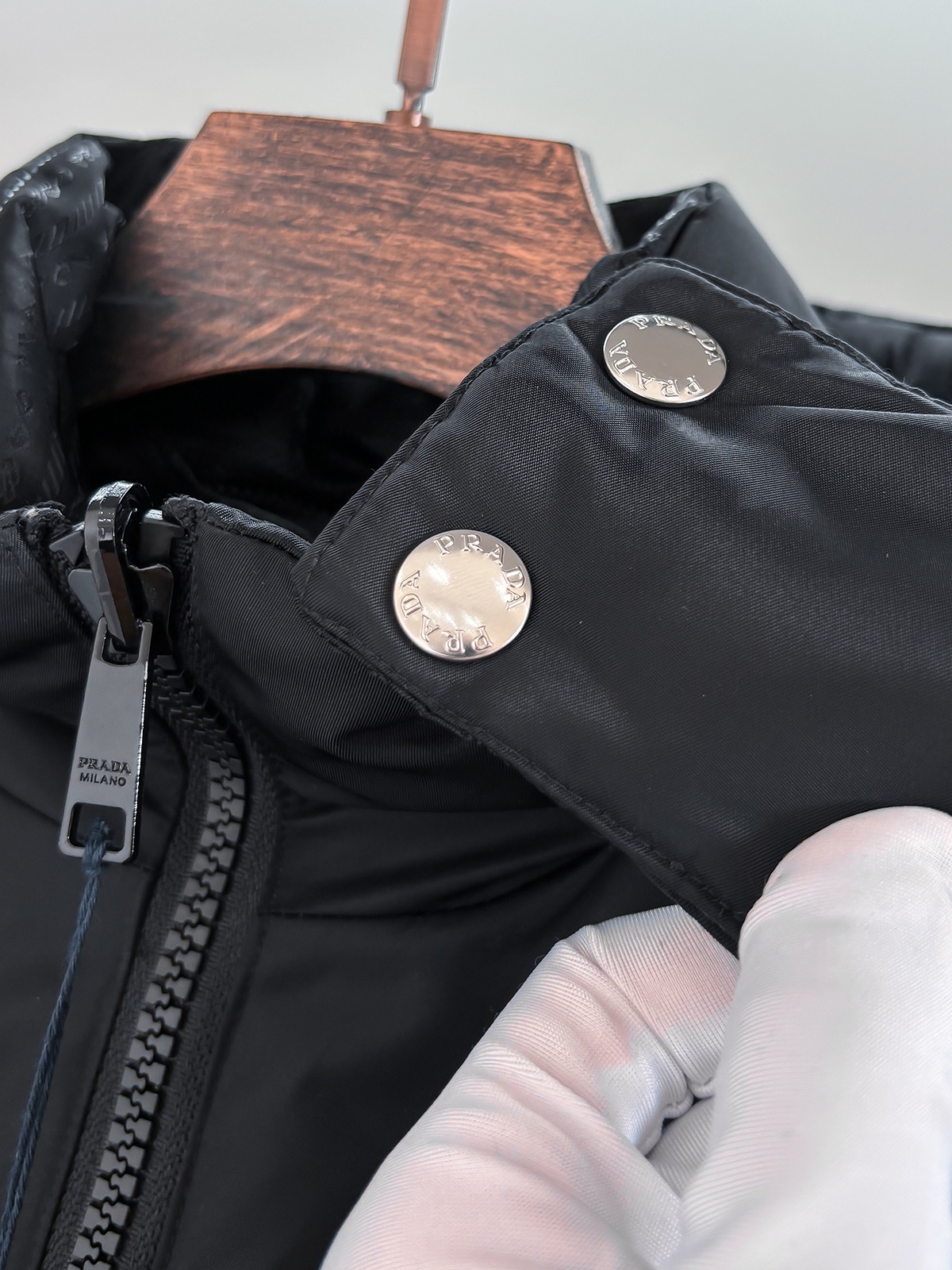 Prada Male Down Jacket Goose Down Black Loose Fit S-m-l-xl