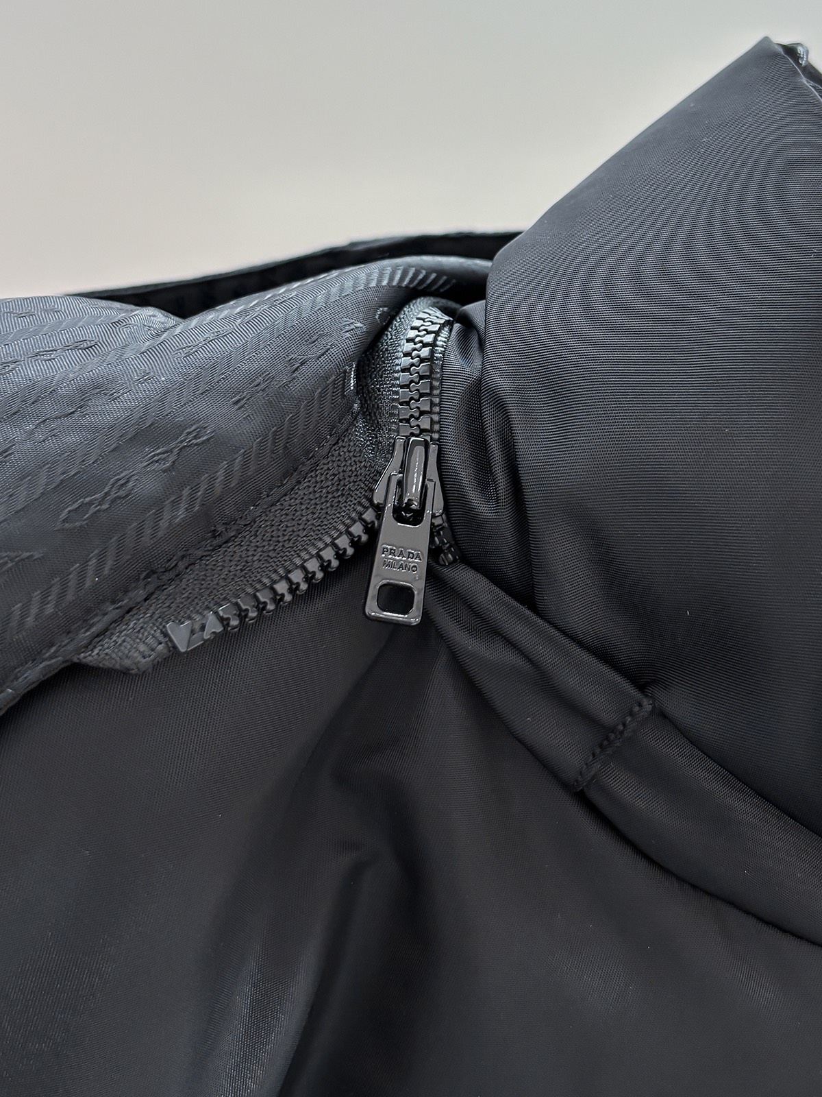 Prada Male Down Jacket Goose Down Black Loose Fit S-m-l-xl