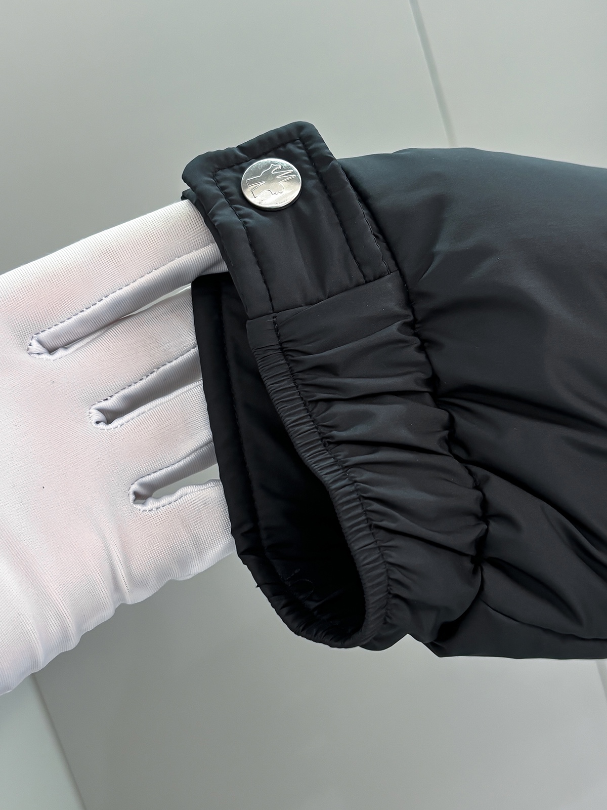 Moncler Down Vest Goose Down Black Hooded M