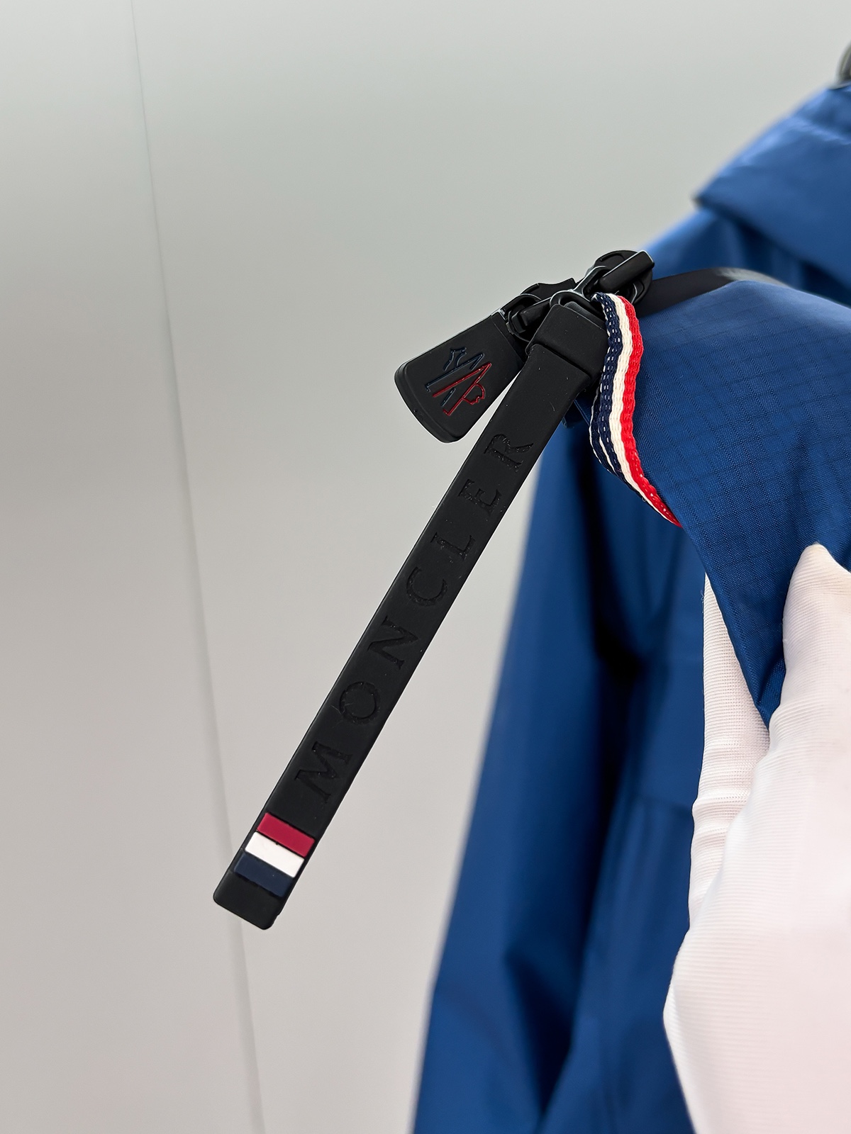 Moncler Male Down Jacket Black Hooded M-l