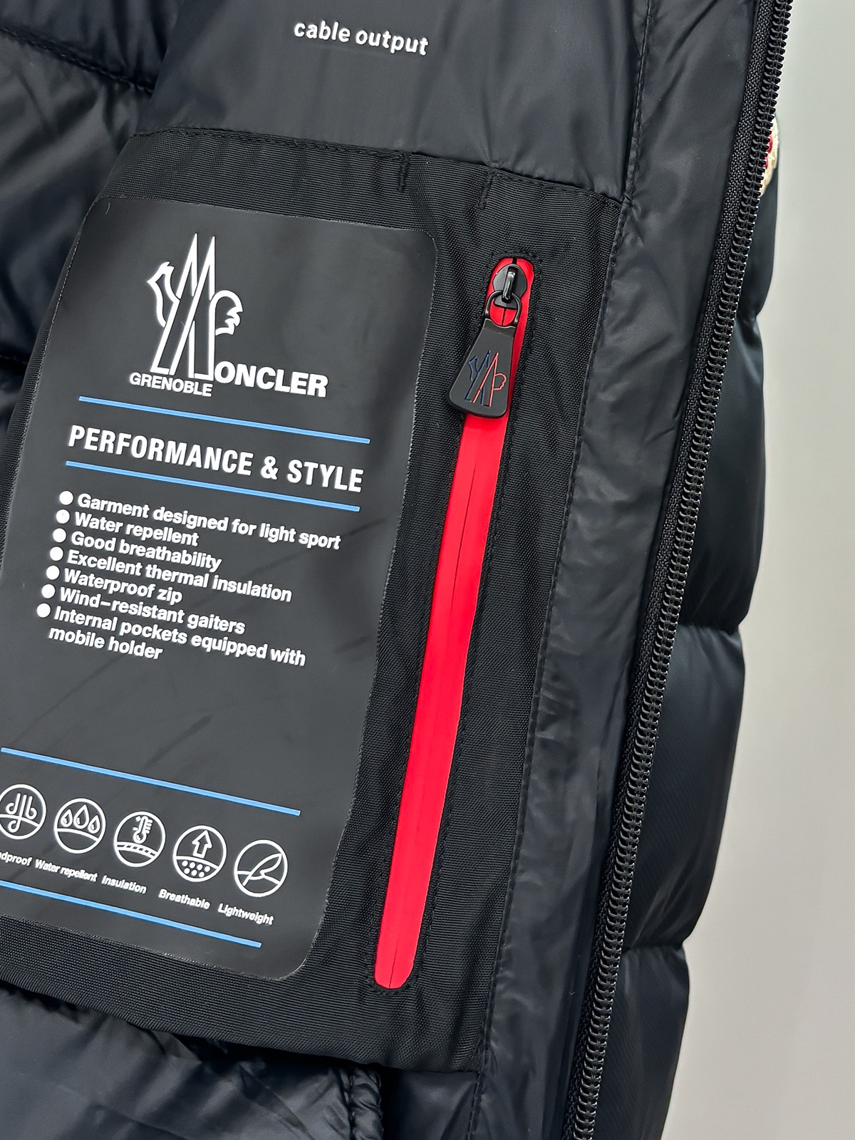 Moncler Male Down Jacket Goose Down Hooded M