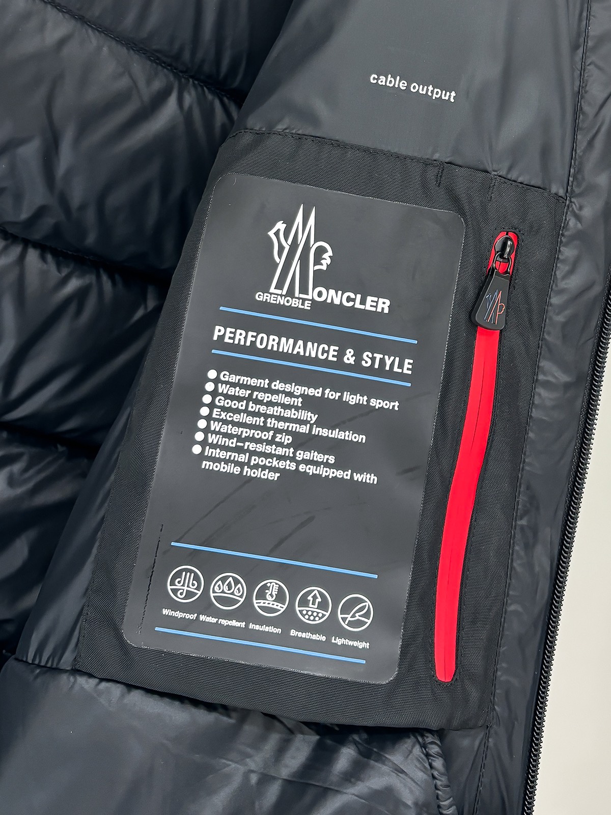 Moncler Male Down Jacket Goose Down Hooded M