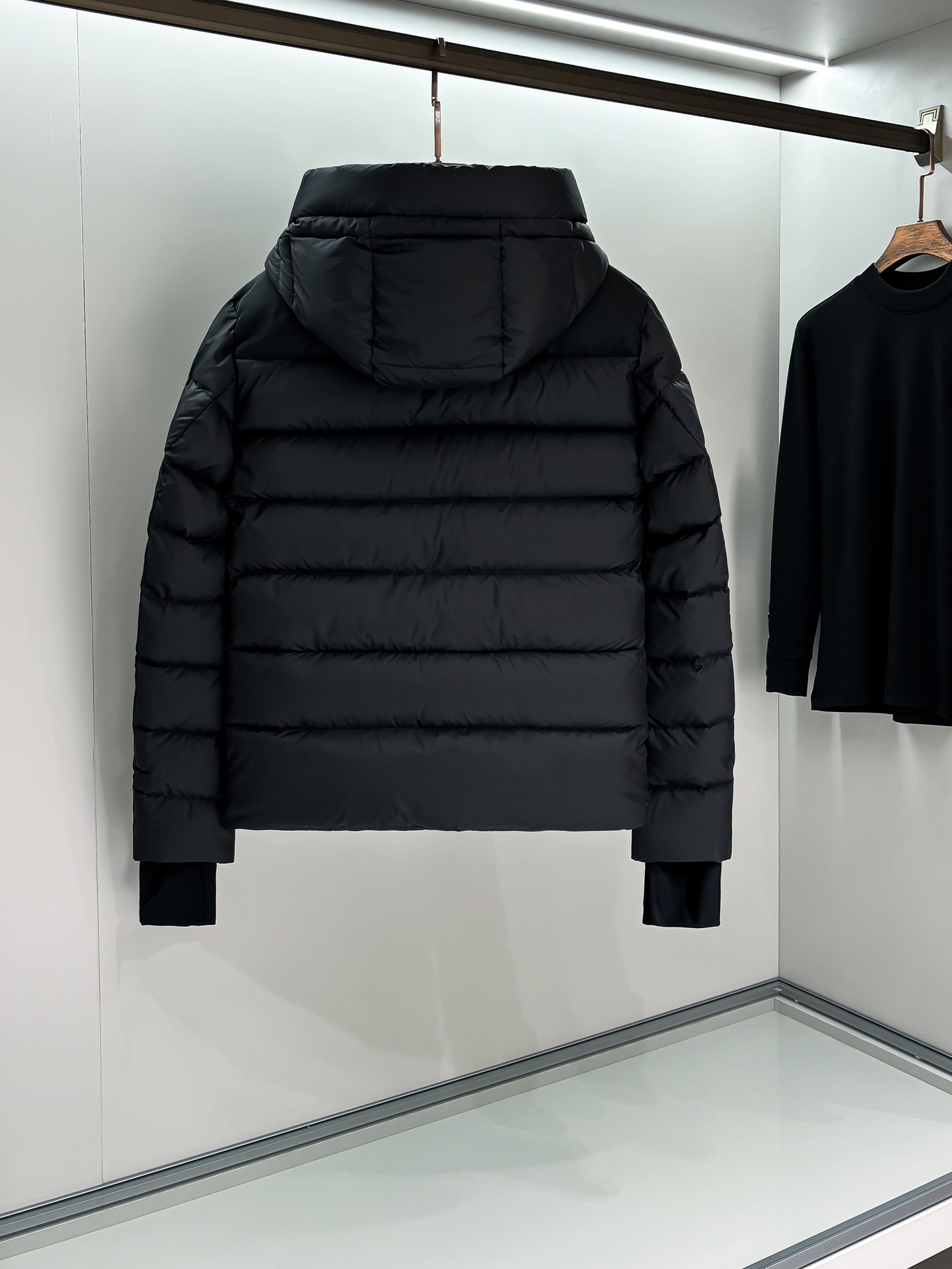 Moncler Male Down Jacket Goose Down Hooded M