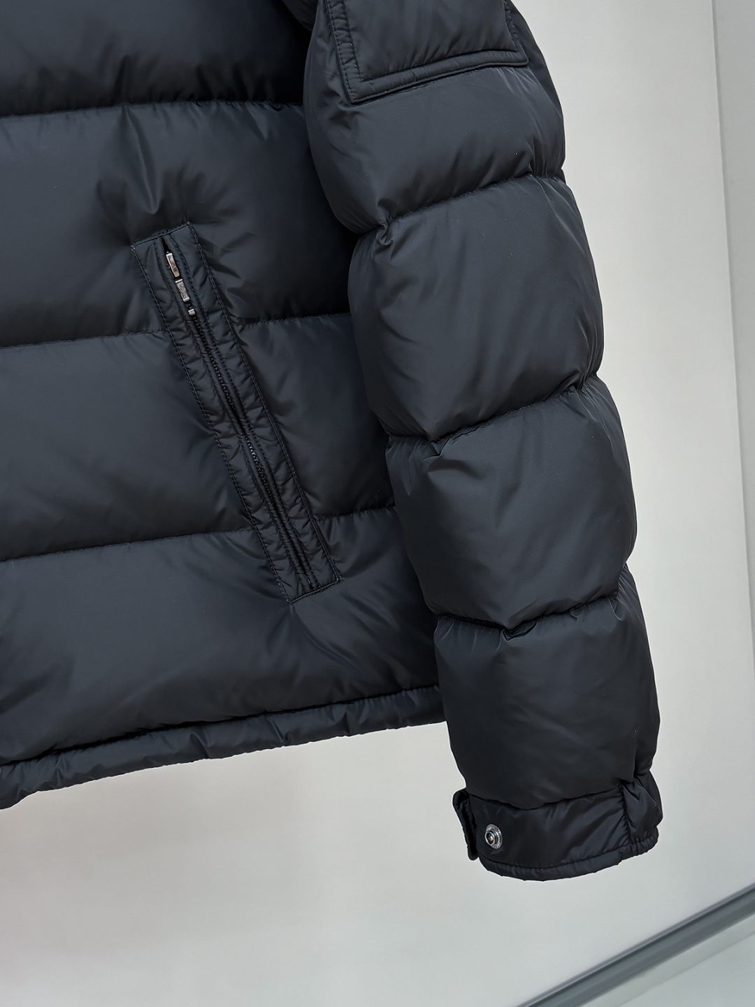 Moncler Couple Down Jacket White Duck Down Black Hooded M-l