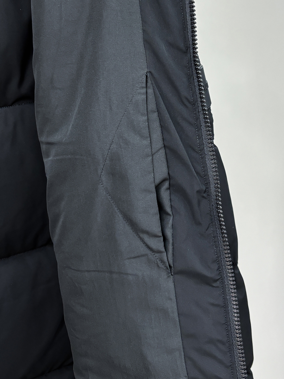 Louis Vuitton Male Down Jacket Goose Down Blue Hooded L