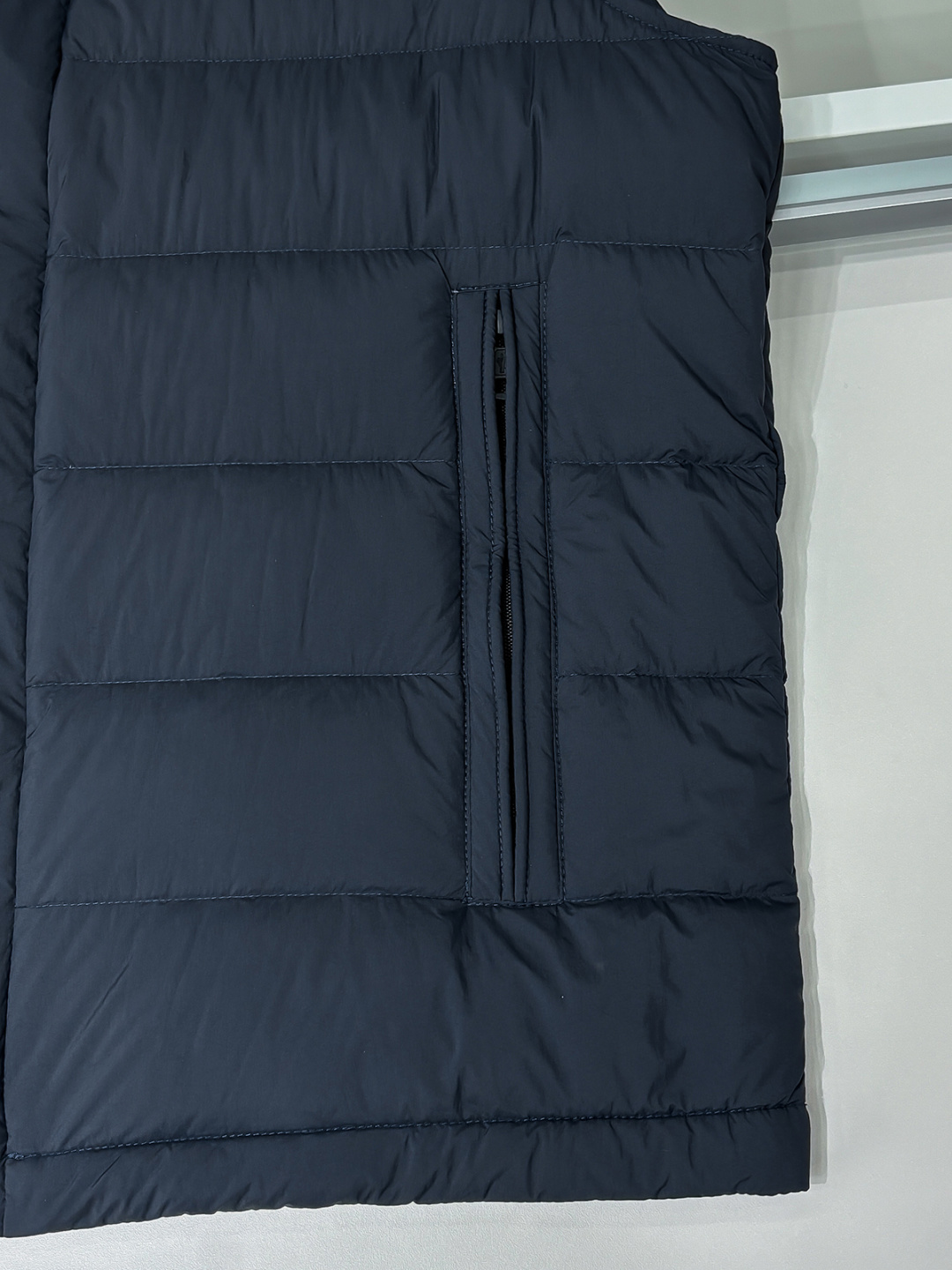 Moncler Male Down Vest White Duck Down Blue M