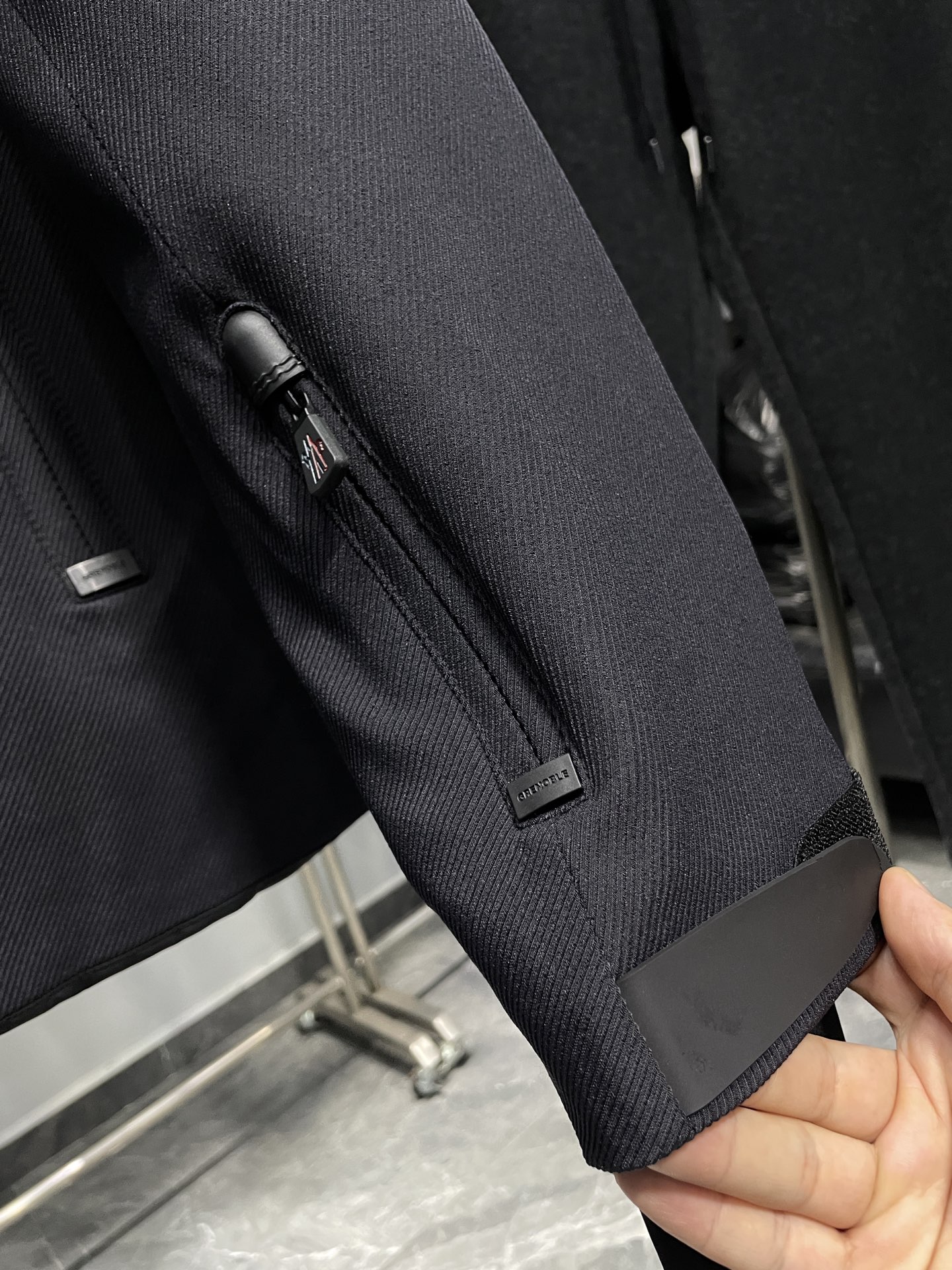 Moncler Male Down Jacket White Duck Down Black Hooded M