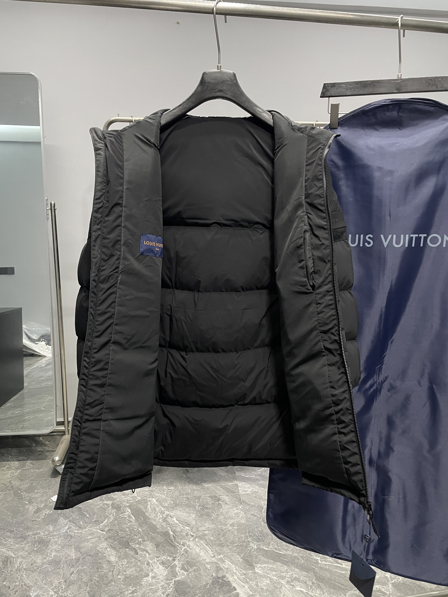 Louis Vuitton Down Jacket Black Printed M-54-48-50-52