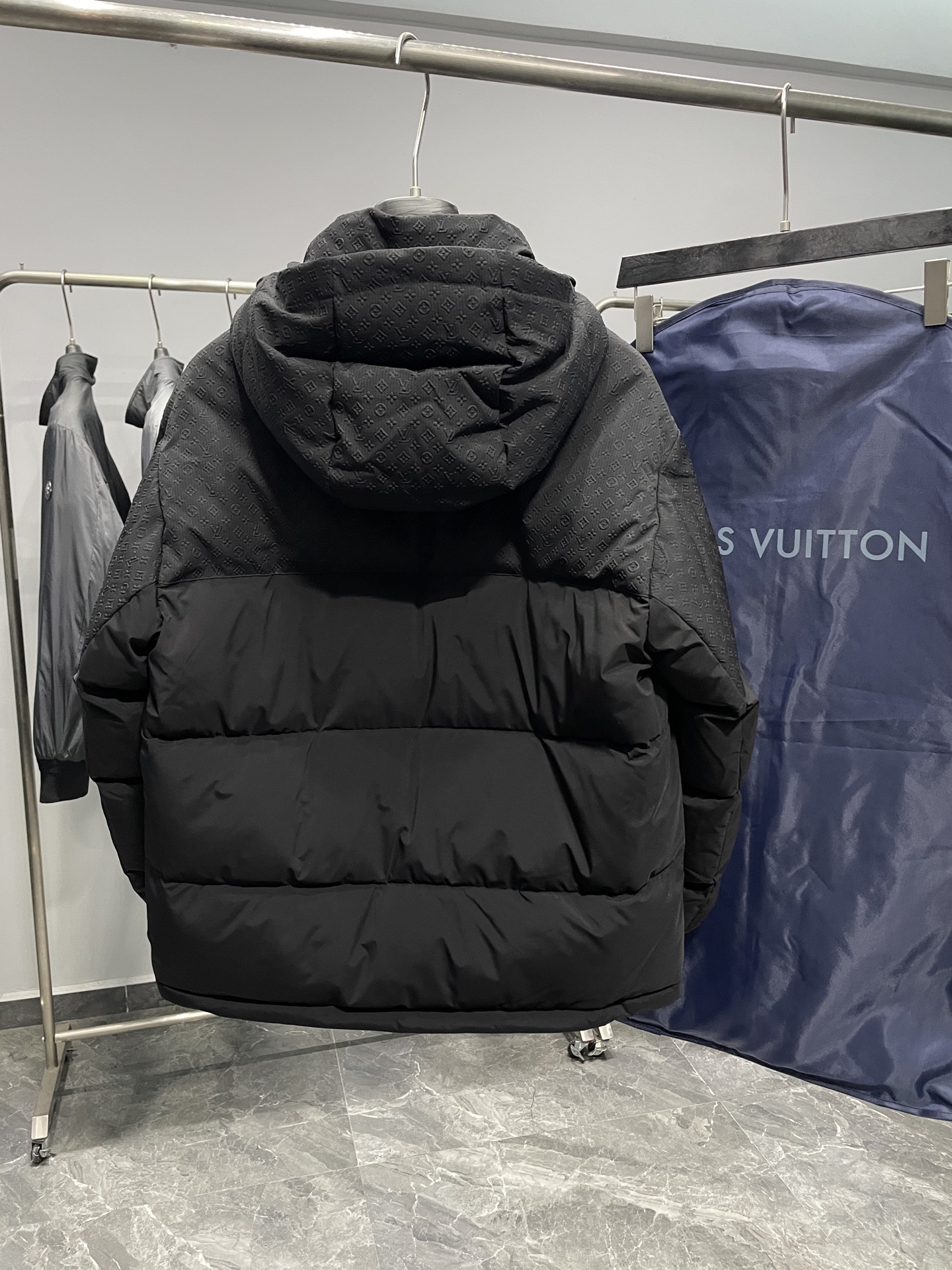Louis Vuitton Male Down Jacket Goose Down Black Hooded M-l-54-48-50-52