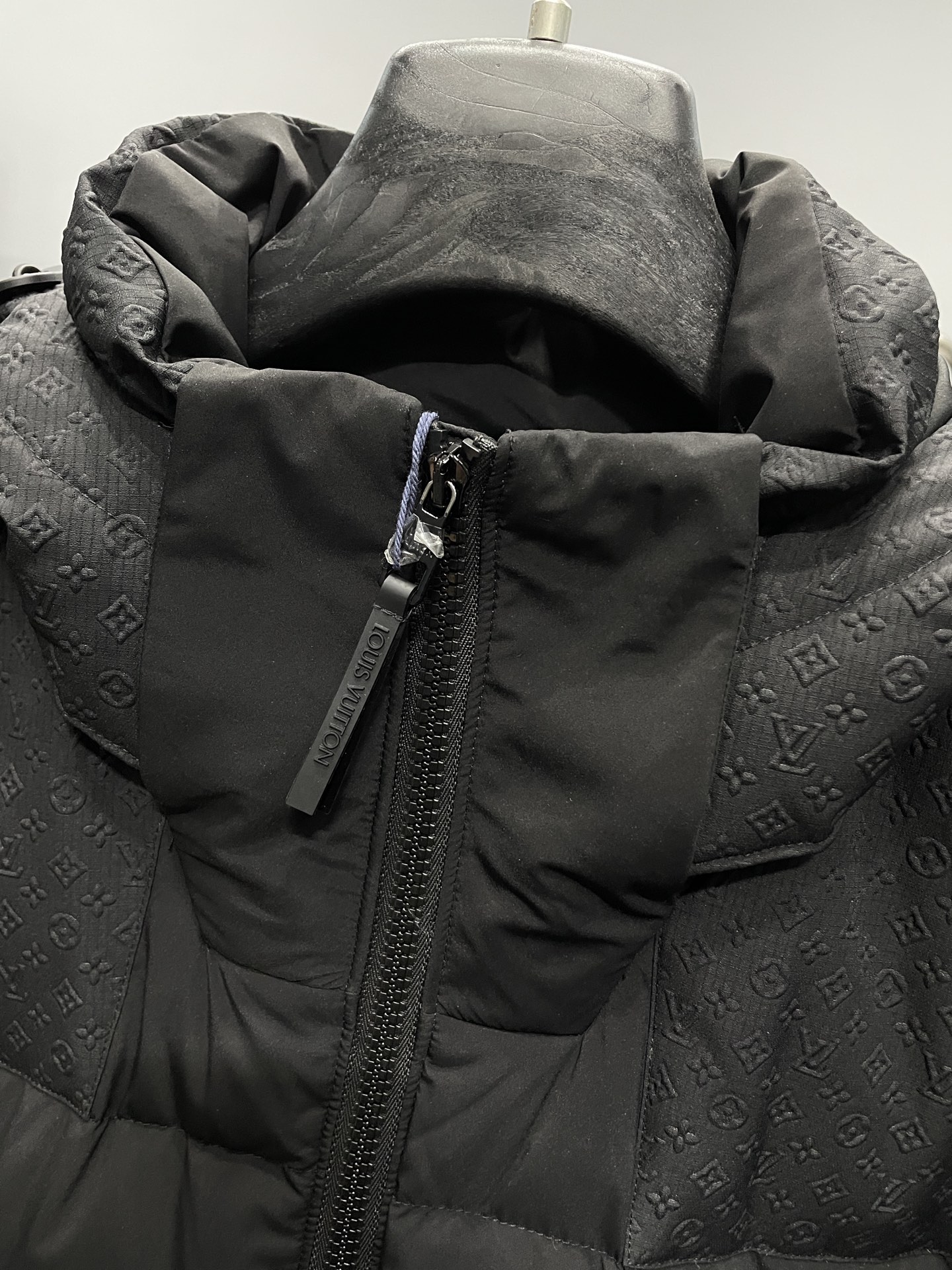 Louis Vuitton Male Down Jacket Goose Down Black Hooded M-l-54-48-50-52
