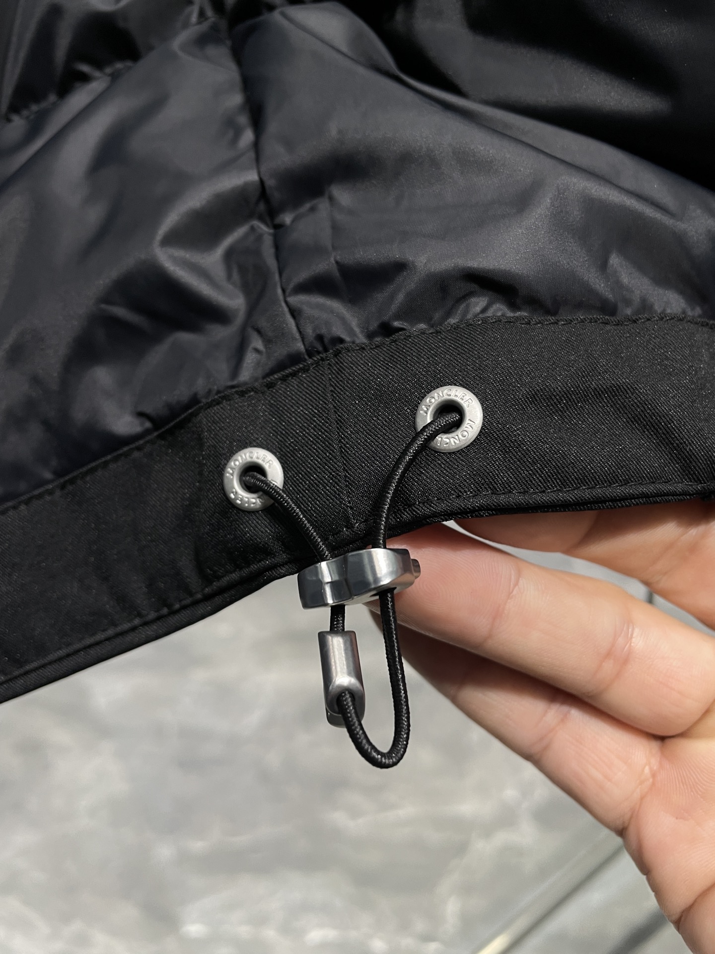 Moncler Male Down Jacket White Duck Down Black Hooded M-l