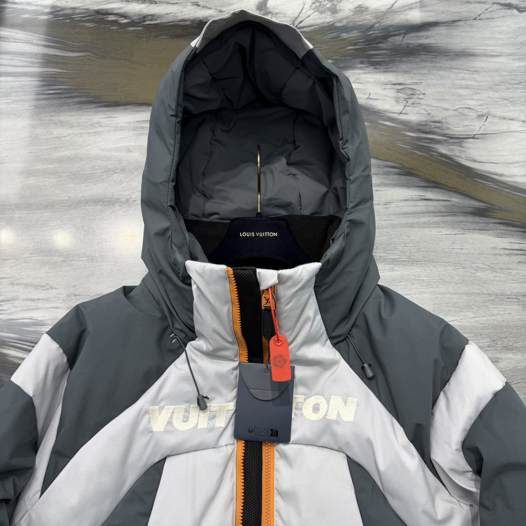 Louis Vuitton Down Jacket White Duck Down Printed M
